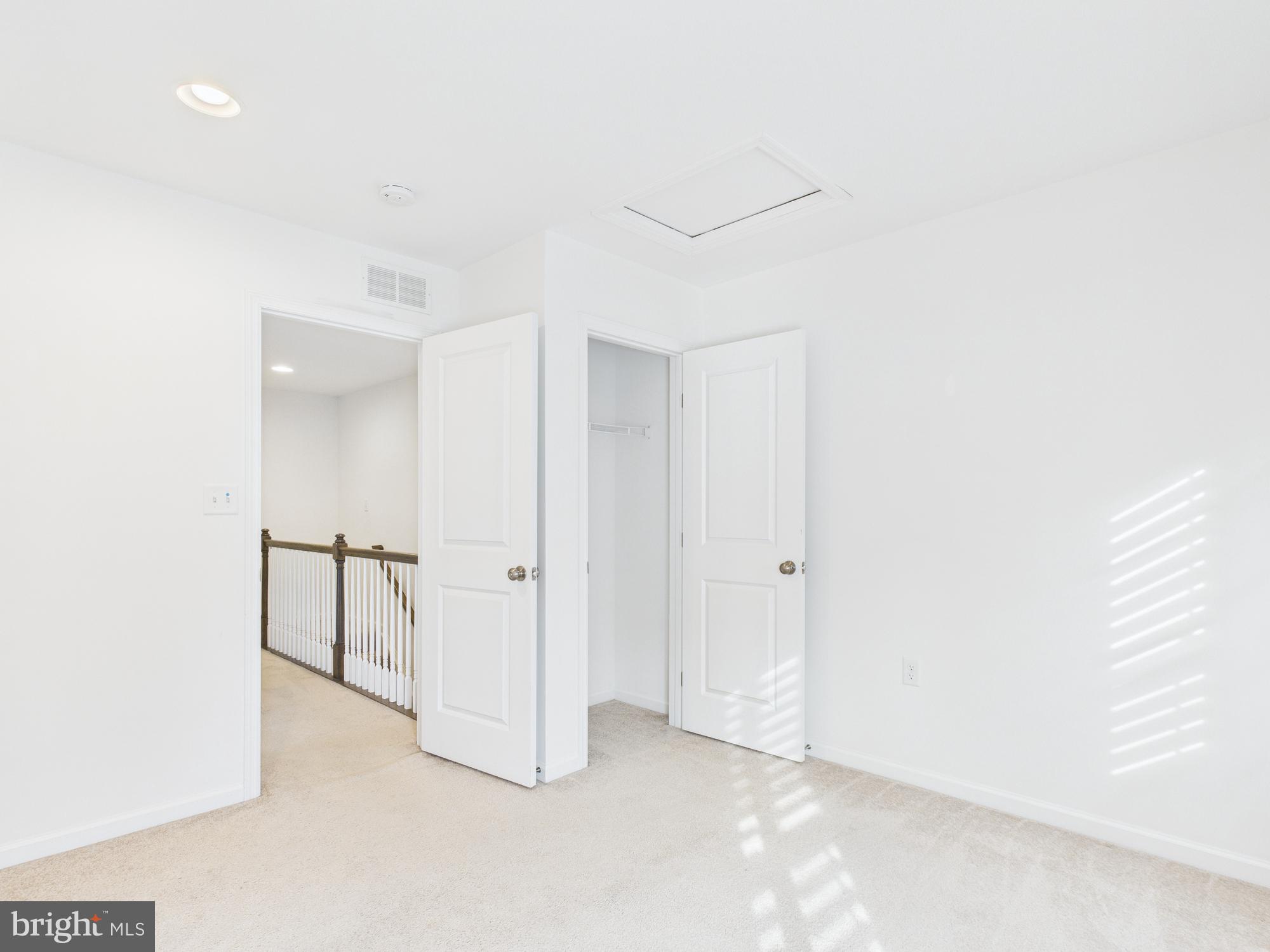 BELMONT - Residential