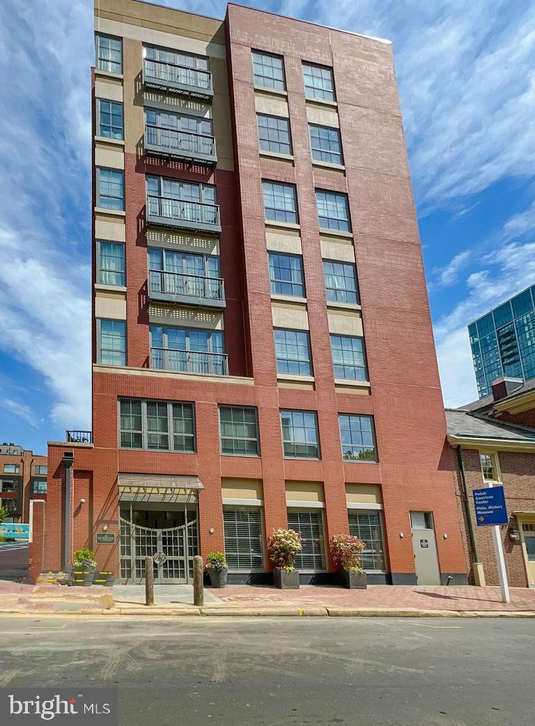 SOCIETY HILL - Residential