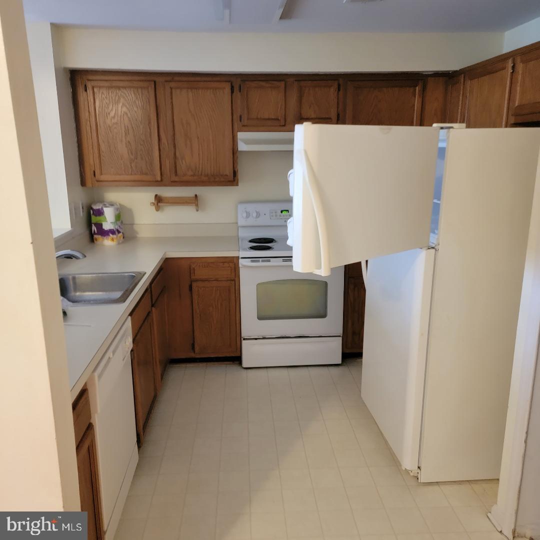 HALETHORPE - Residential Lease