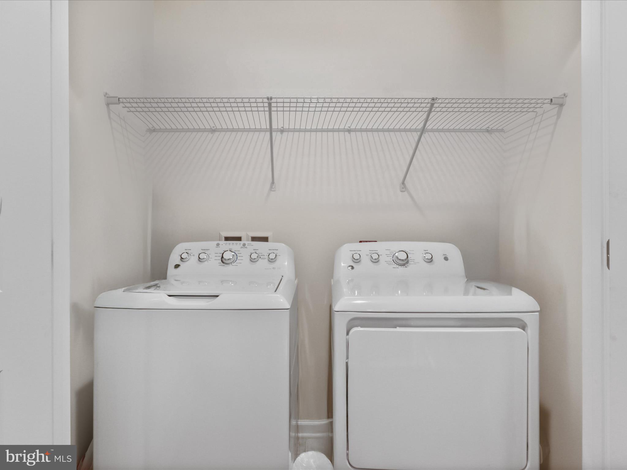 GLASCOCK FIELD AT STONE RIDGE - Residential Lease