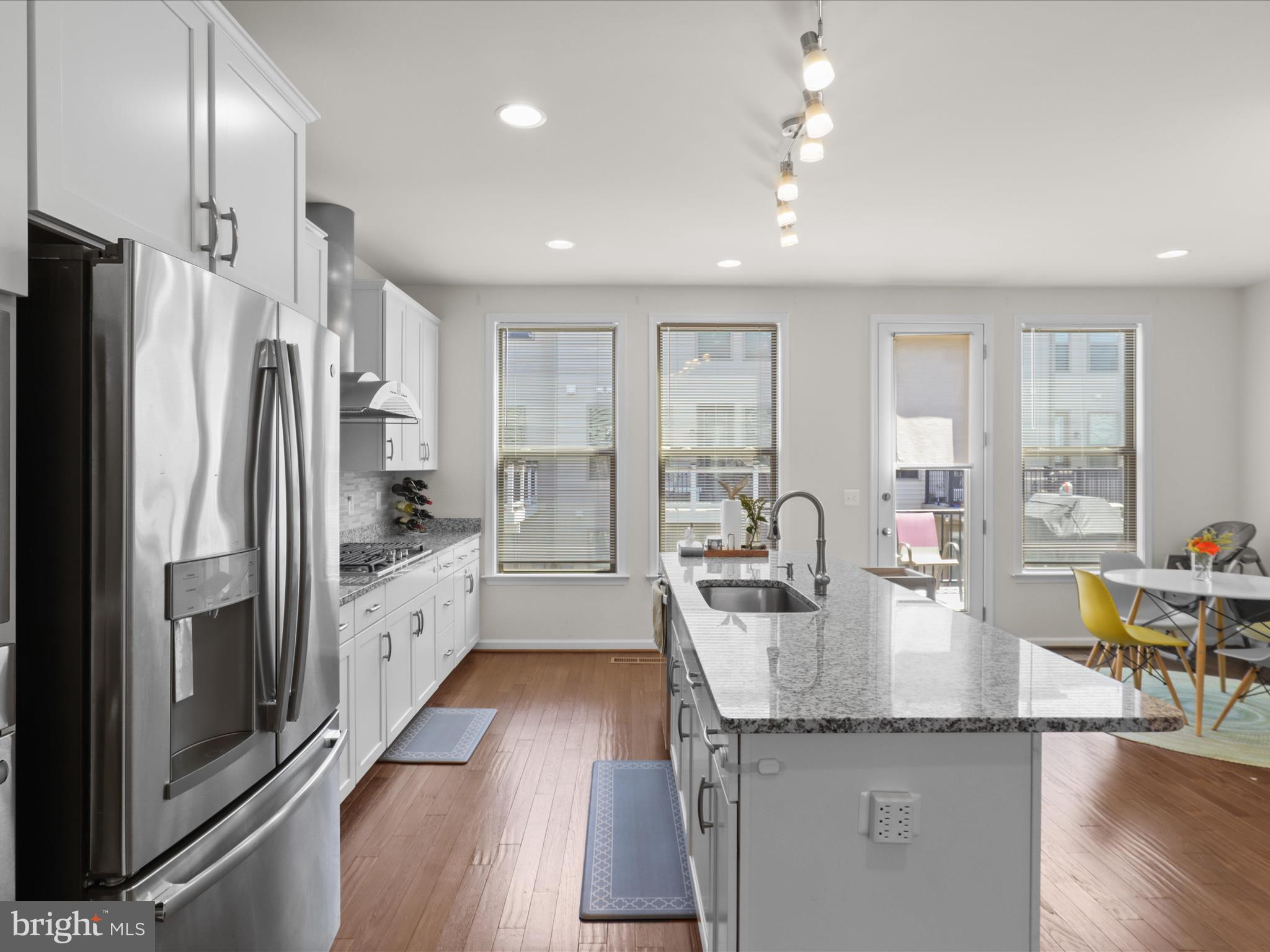 GLASCOCK FIELD AT STONE RIDGE - Residential Lease