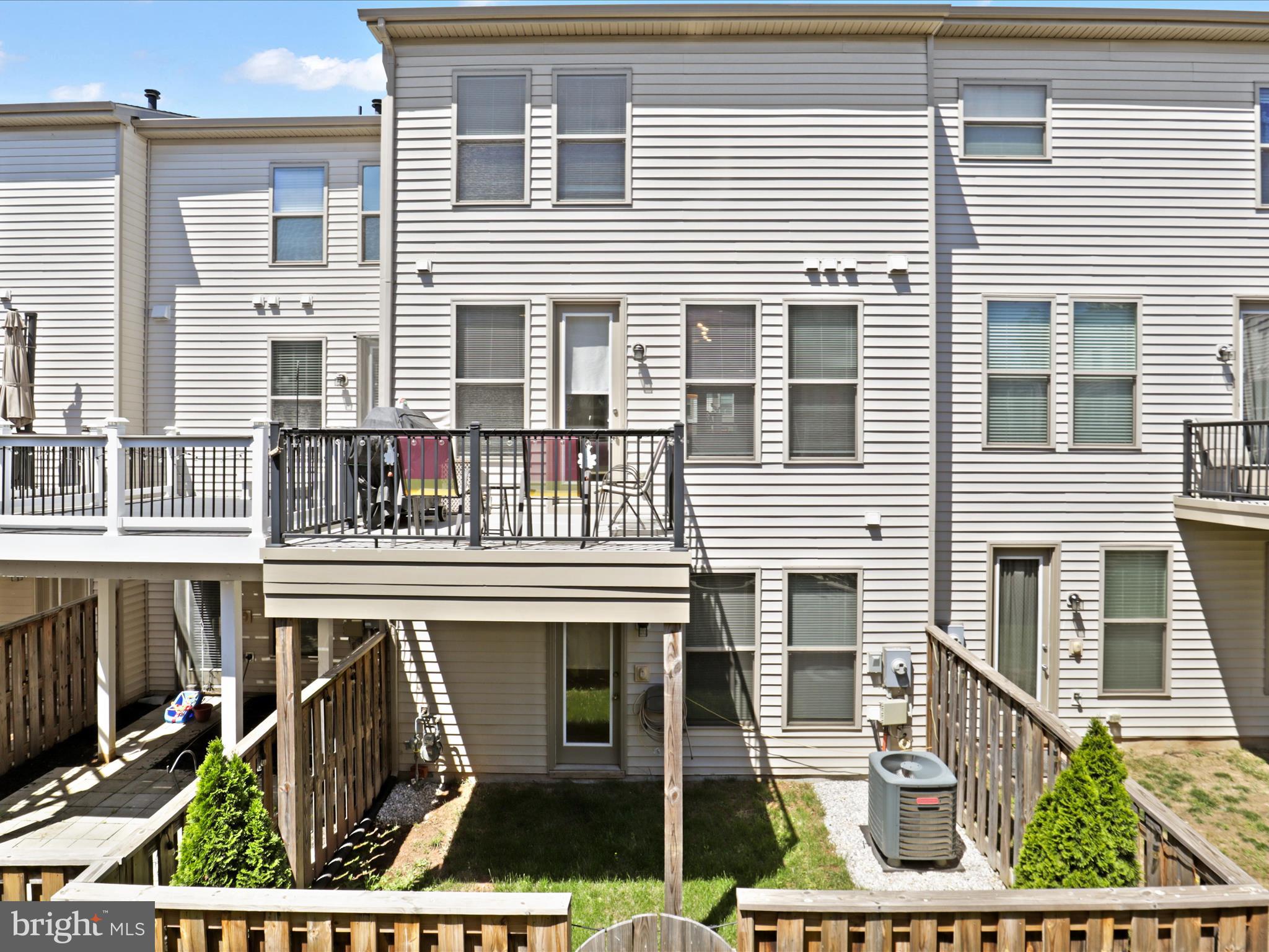 GLASCOCK FIELD AT STONE RIDGE - Residential Lease