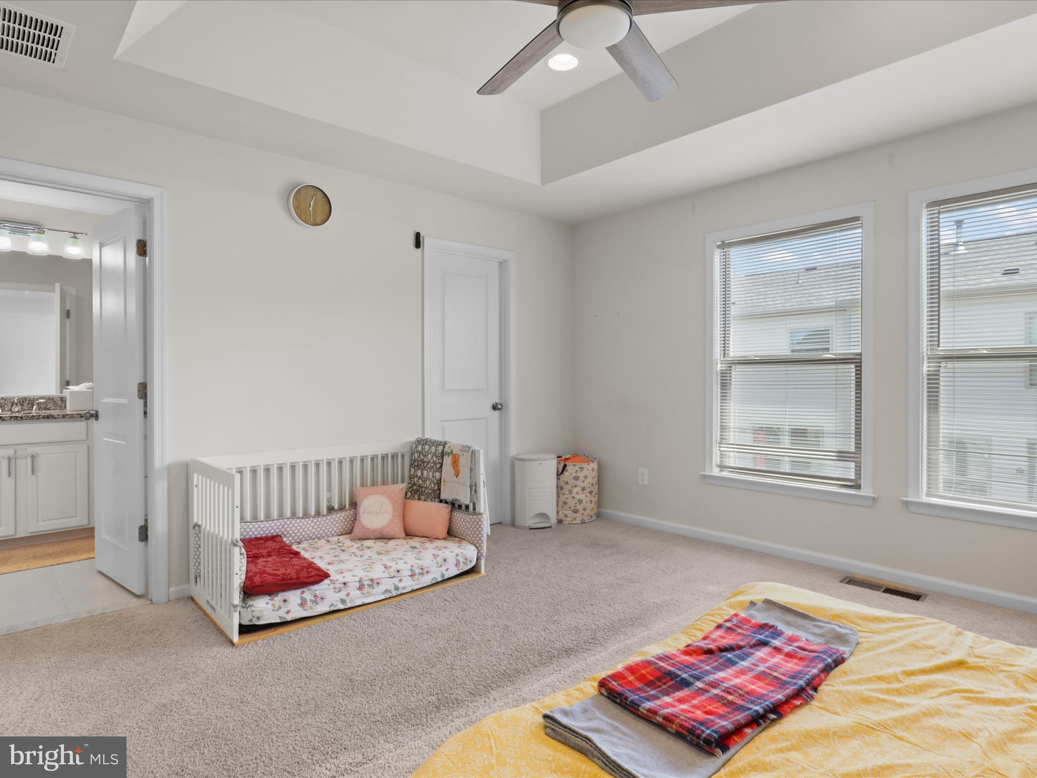 GLASCOCK FIELD AT STONE RIDGE - Residential Lease