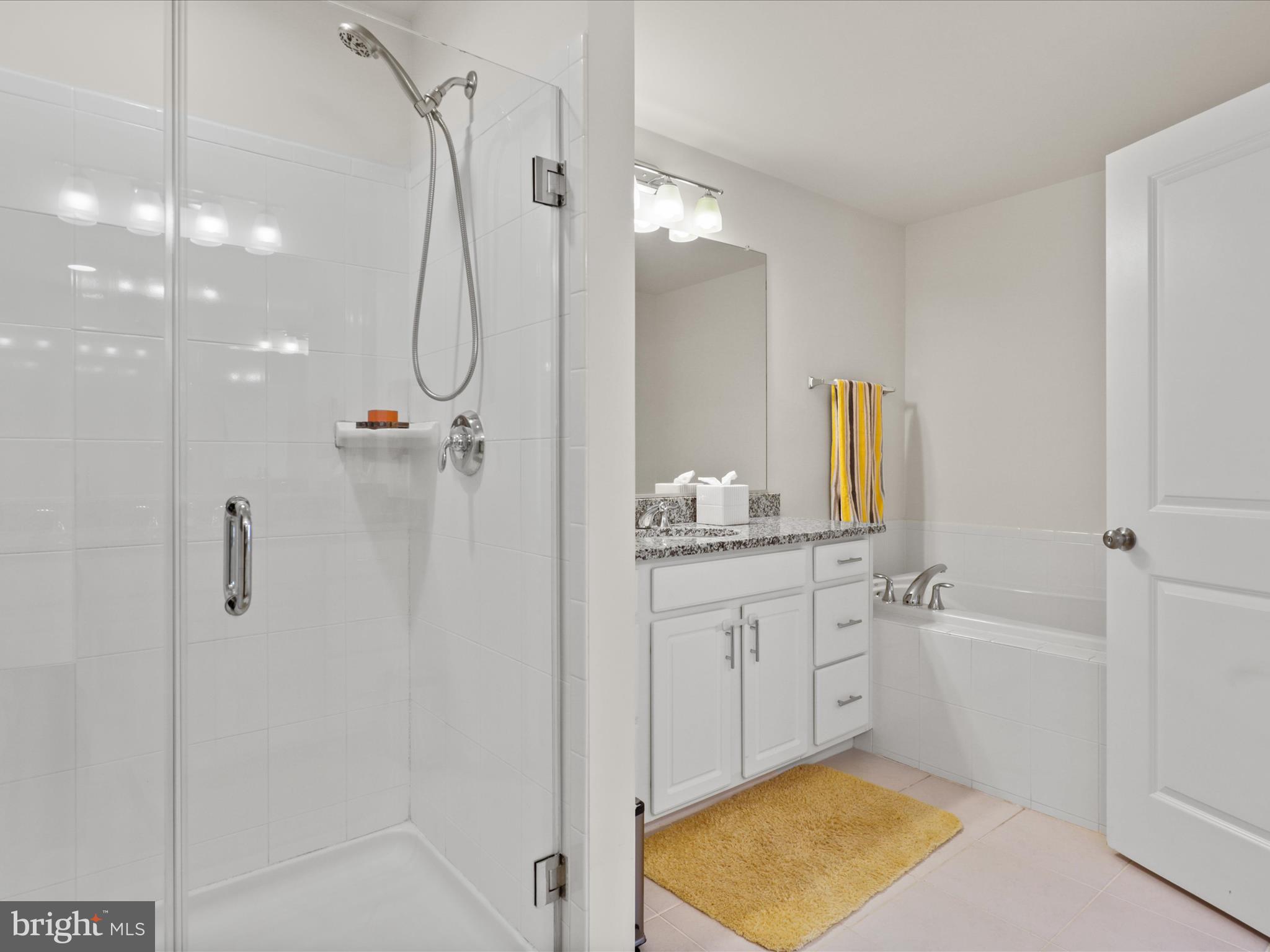 GLASCOCK FIELD AT STONE RIDGE - Residential Lease