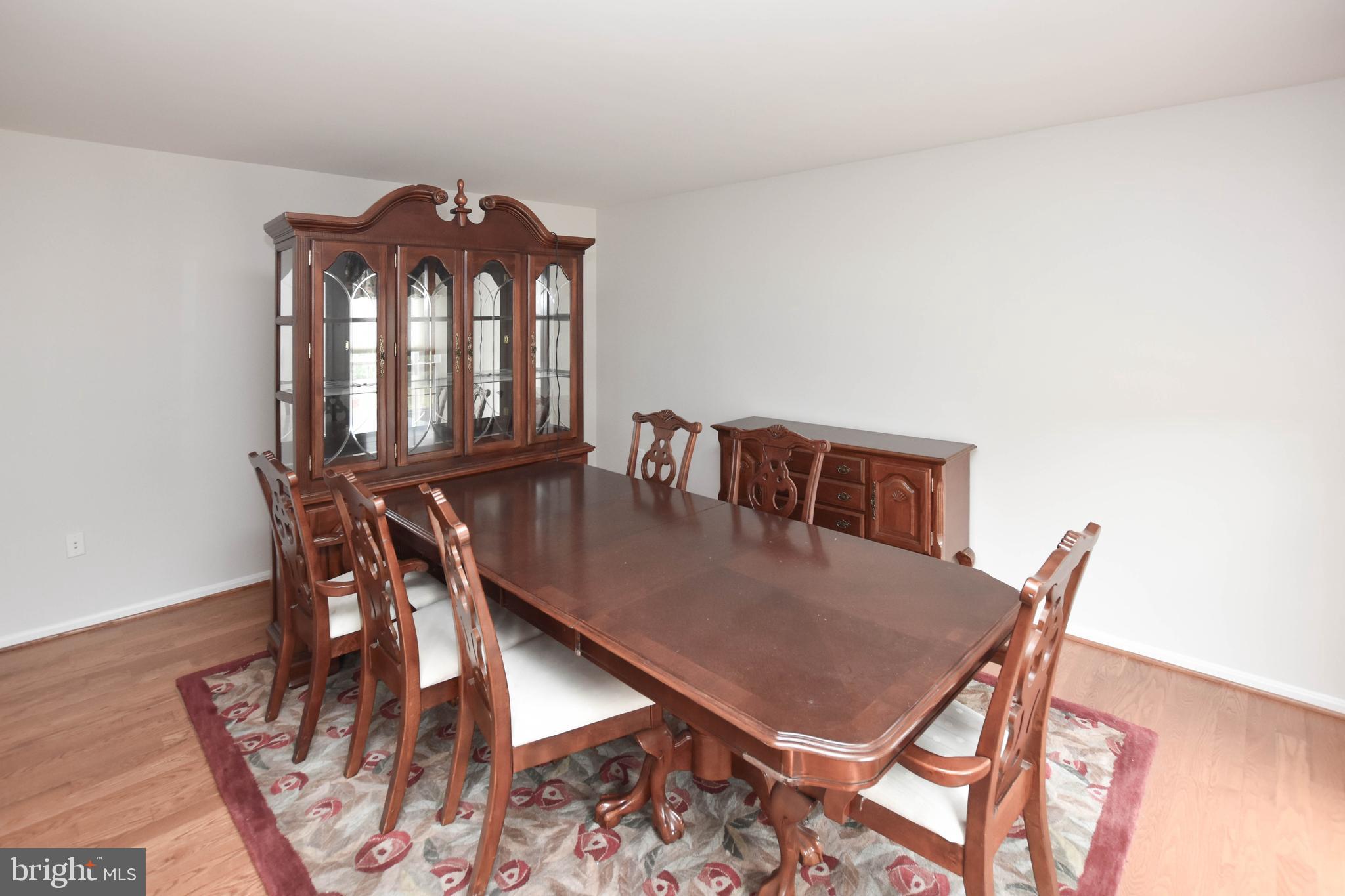 ASHBURN VILLAGE - Residential Lease