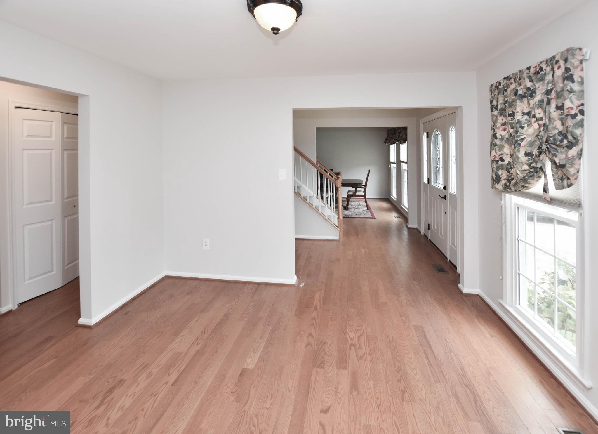 ASHBURN VILLAGE - Residential Lease