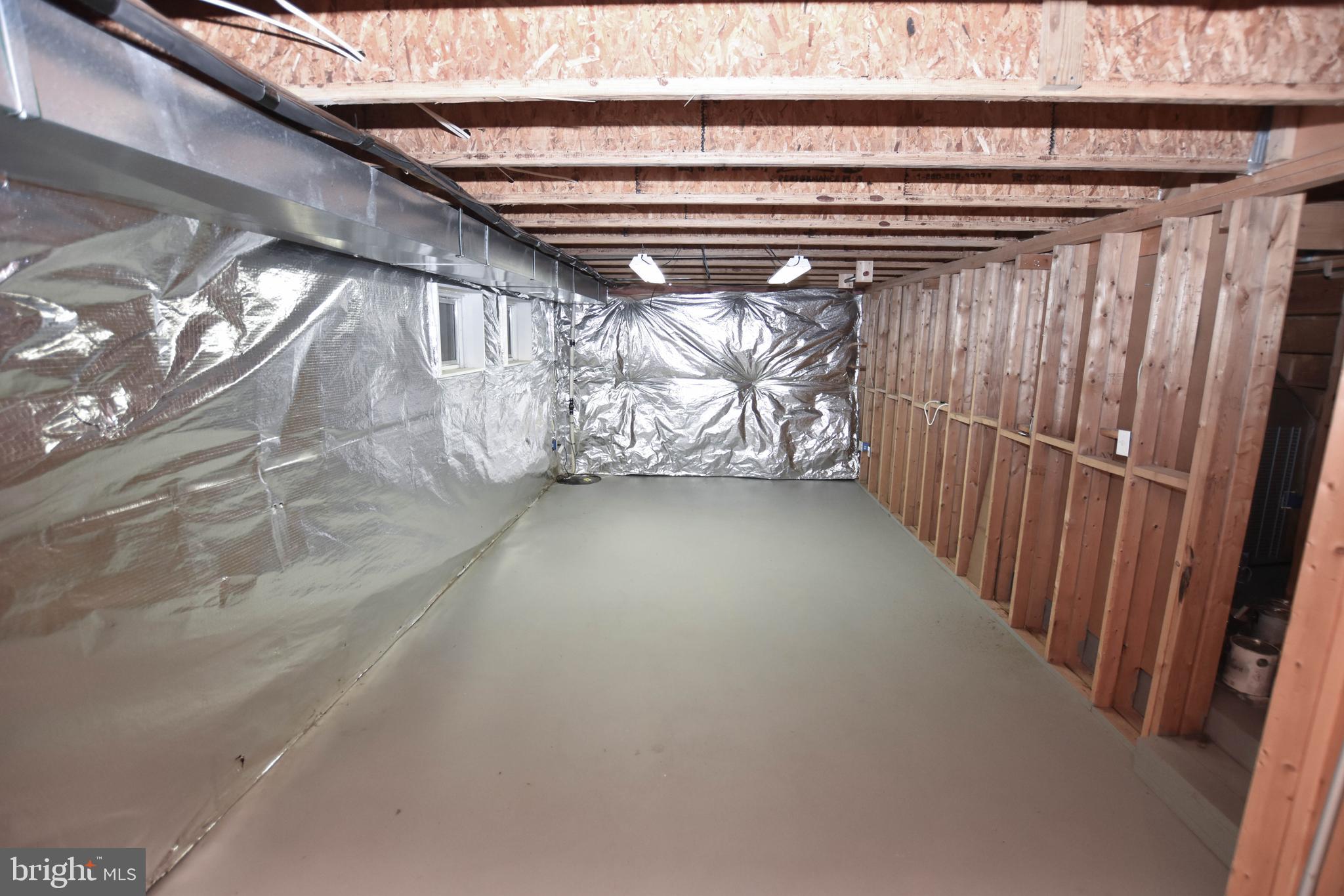 ASHBURN VILLAGE - Residential Lease