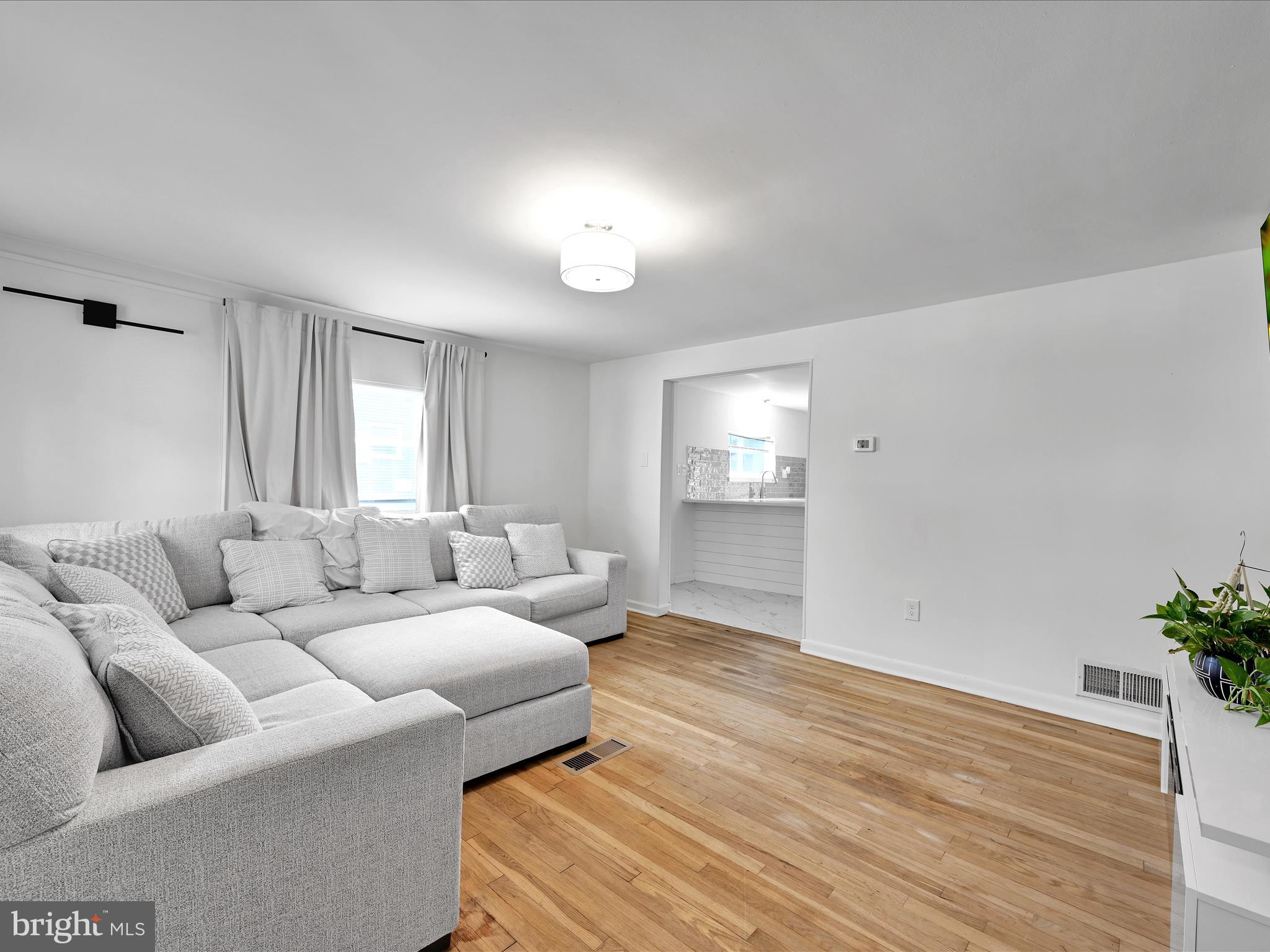 HEMPFIELD - Residential