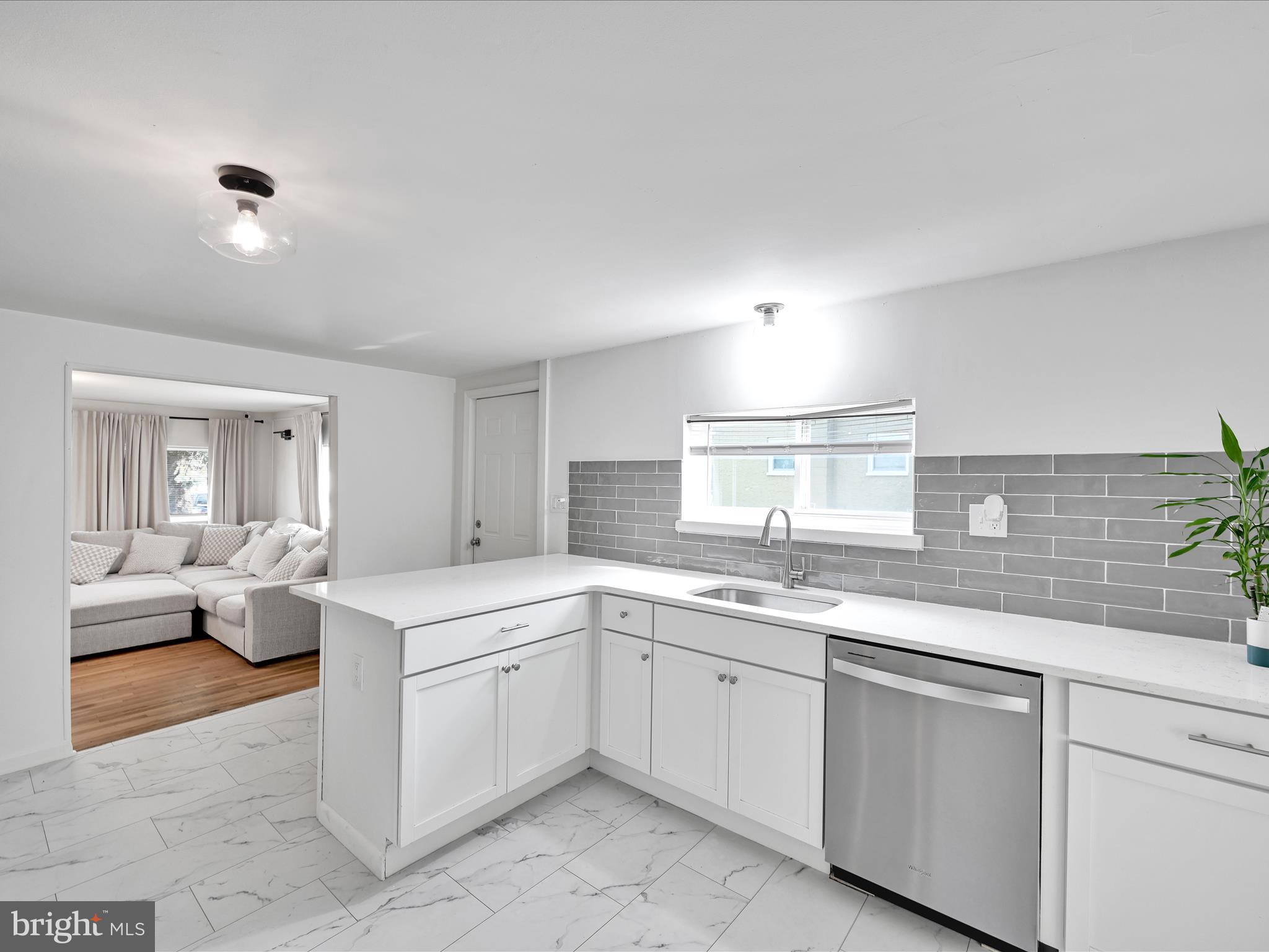 HEMPFIELD - Residential