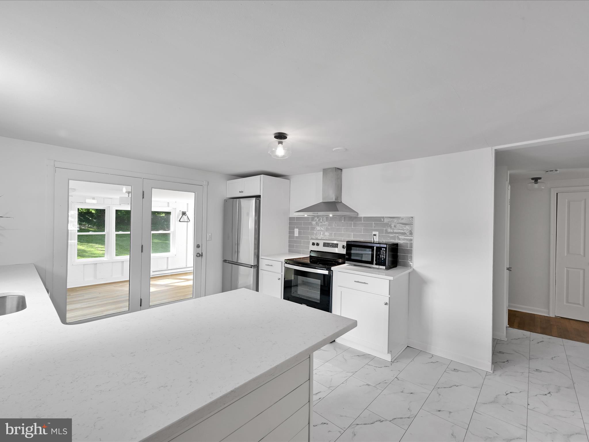 HEMPFIELD - Residential