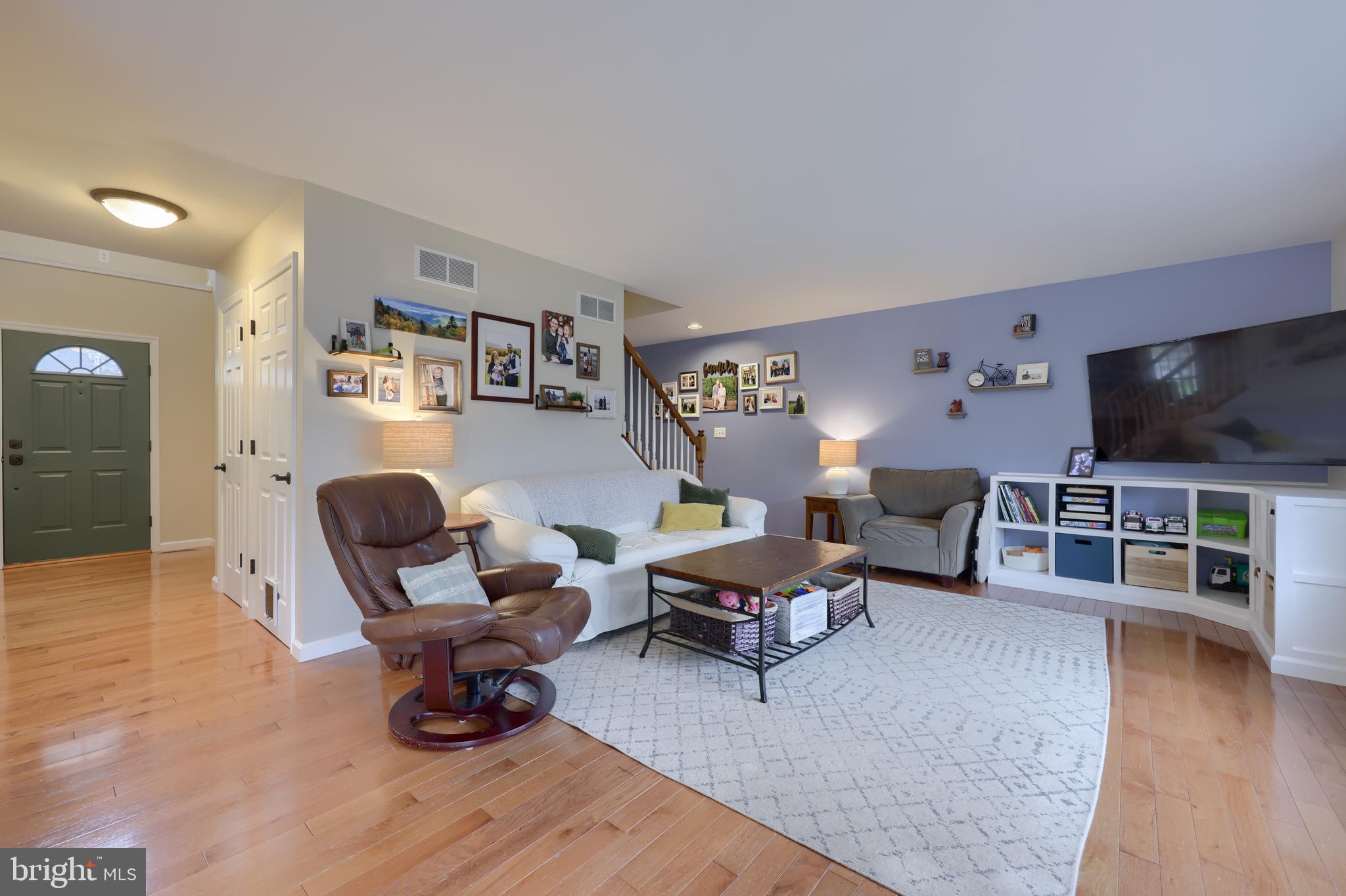 THE WOODS - Residential