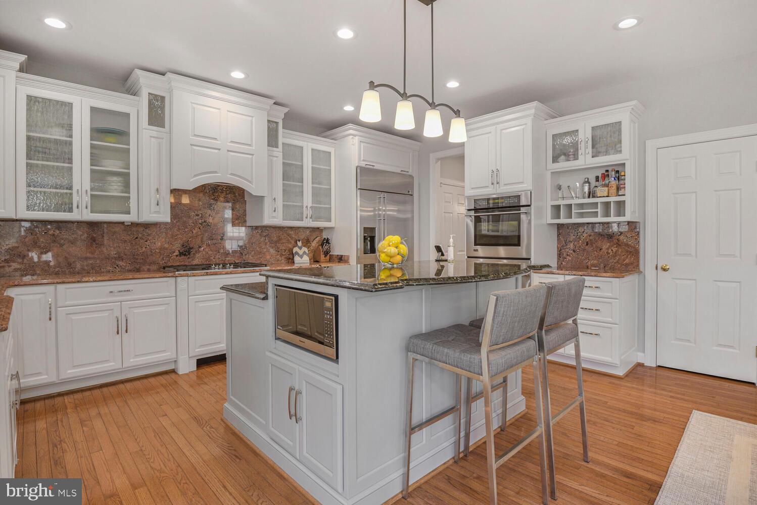 LAKELANDS - Residential