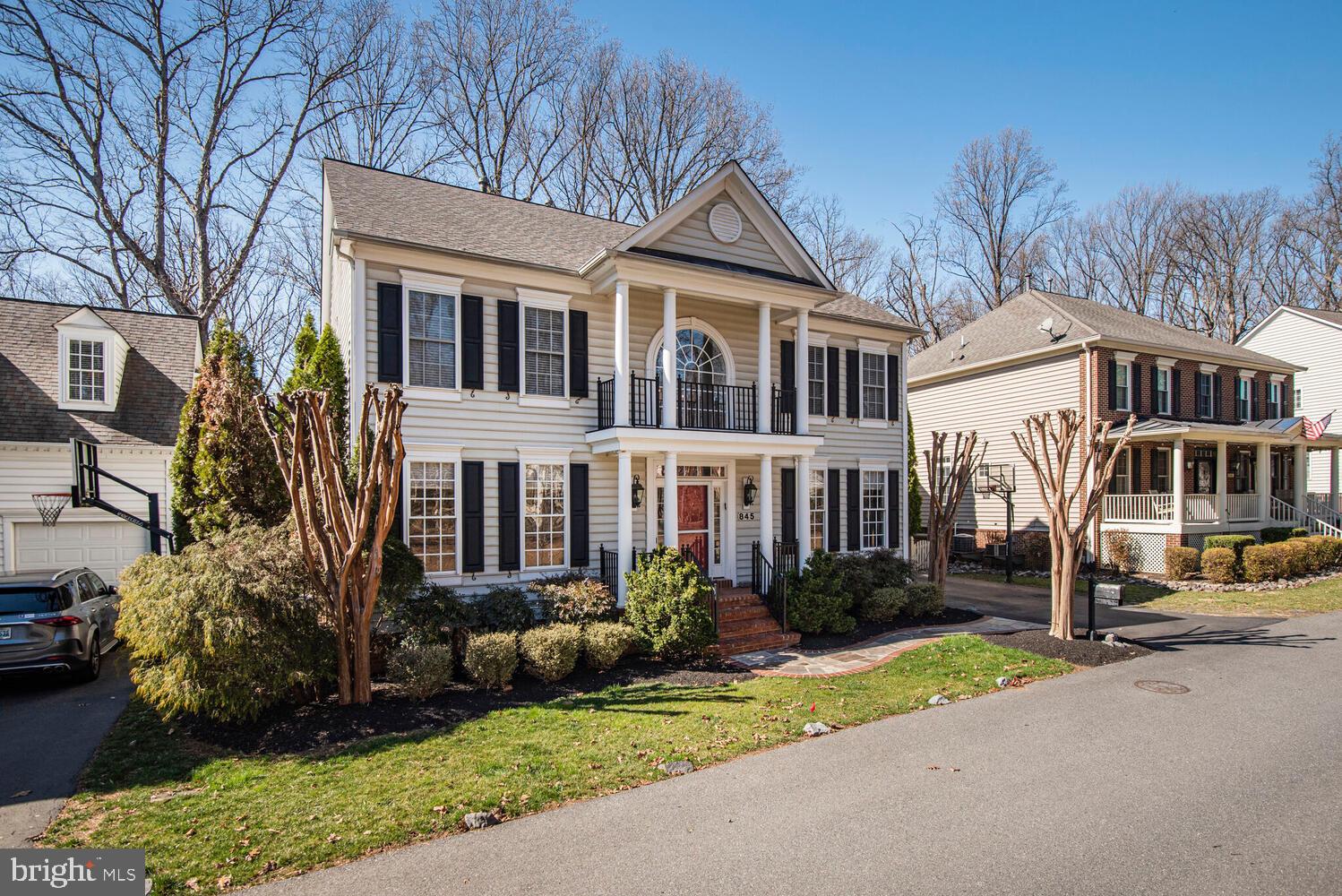 845 STILL CREEK LANE
