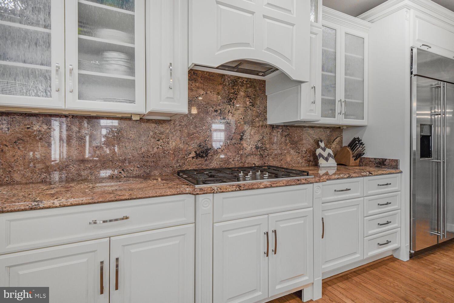 LAKELANDS - Residential