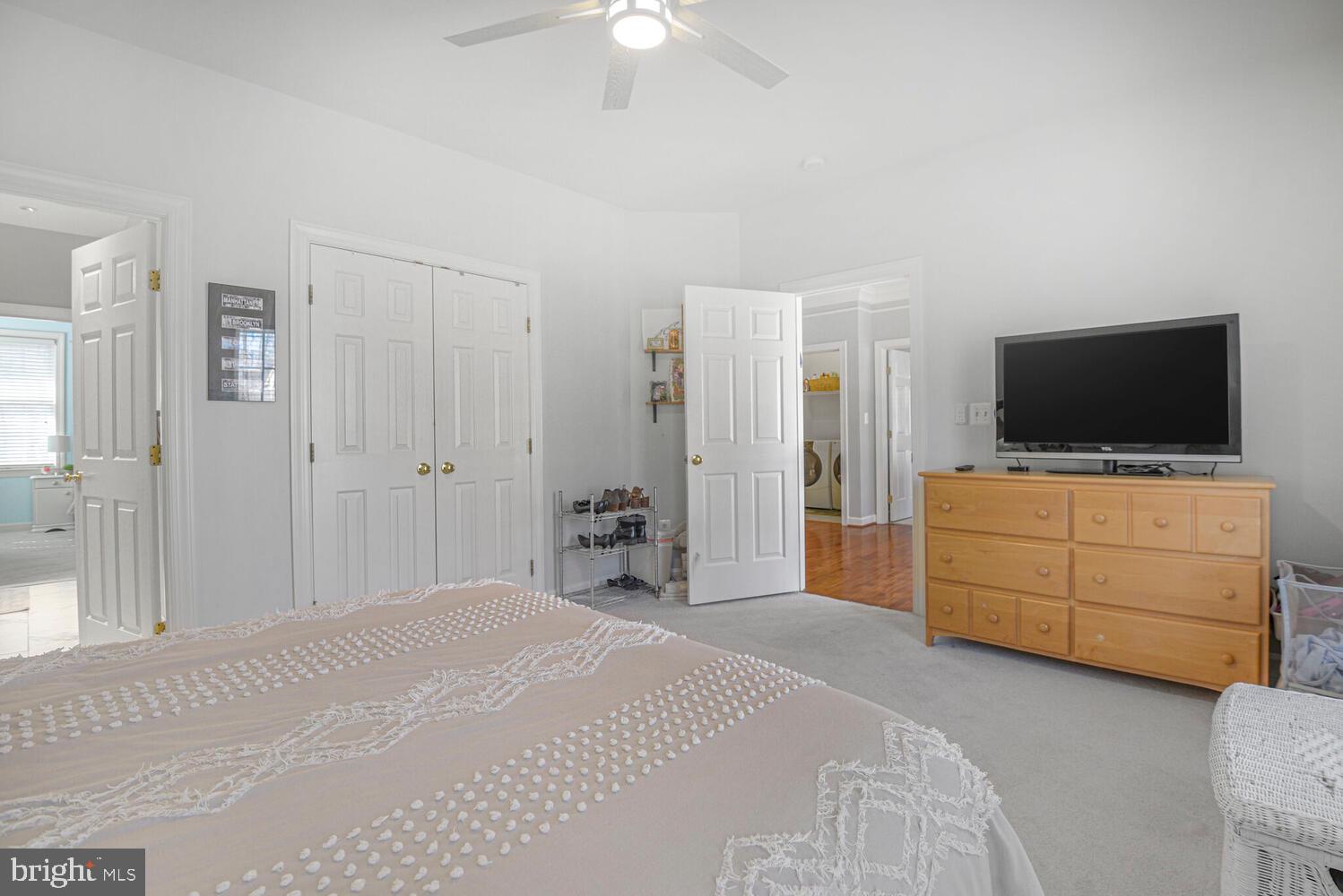 LAKELANDS - Residential