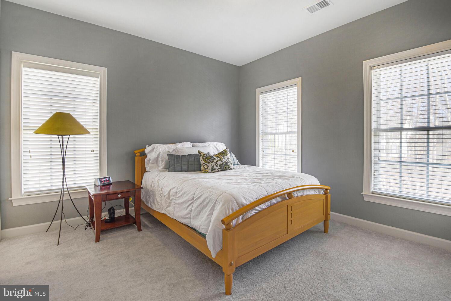 LAKELANDS - Residential