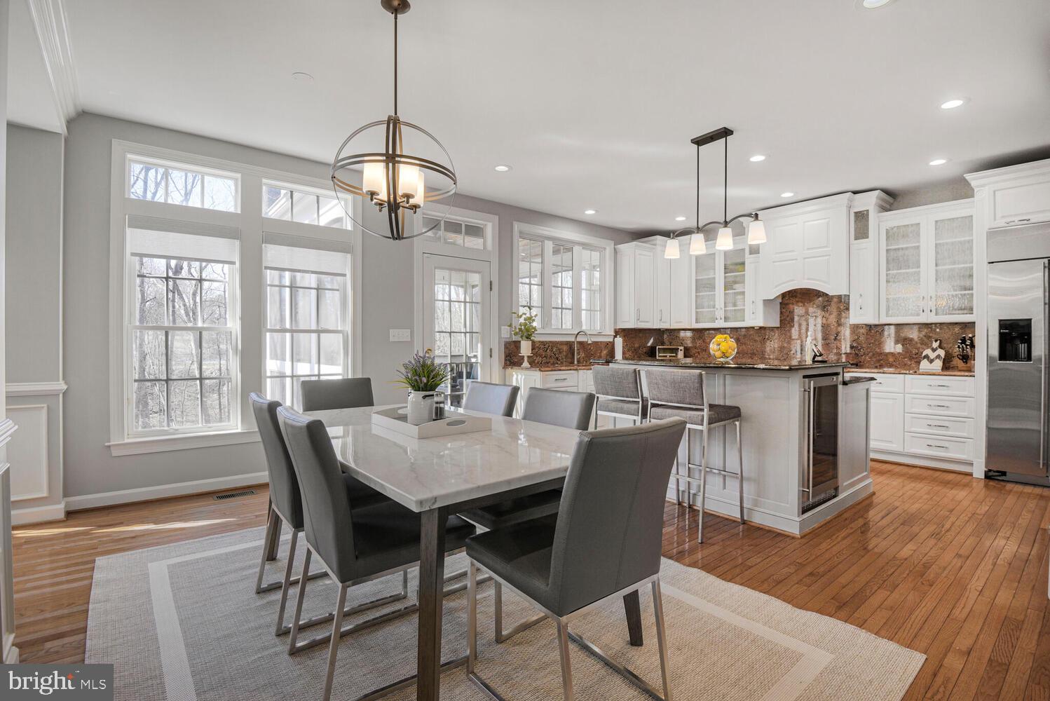 LAKELANDS - Residential