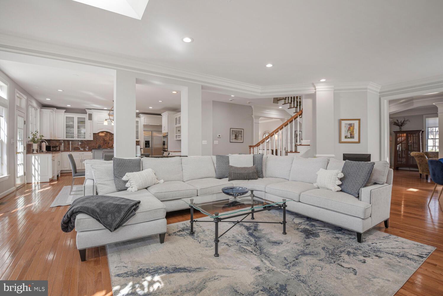 LAKELANDS - Residential