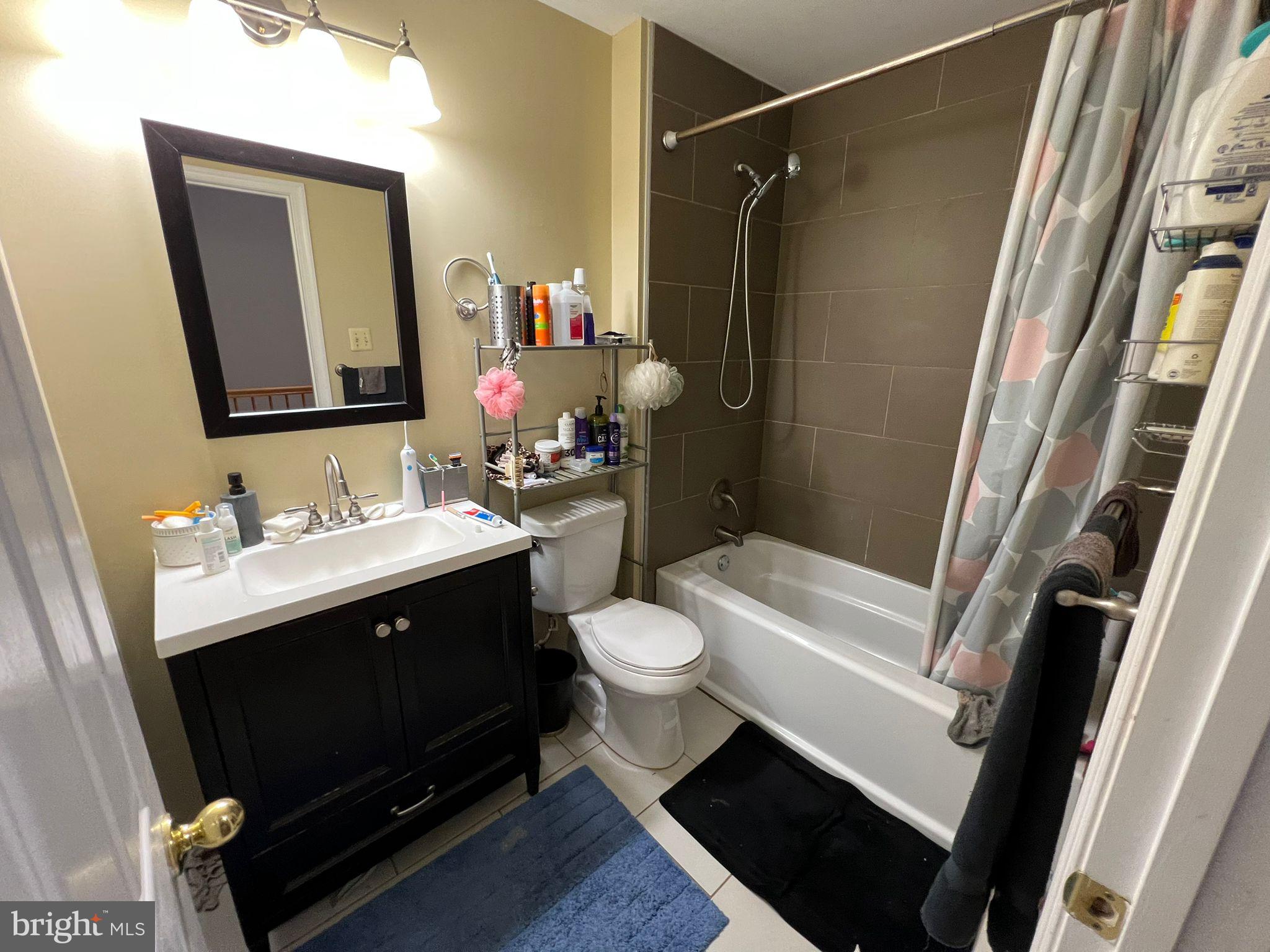 WILLOW BROOK - Residential