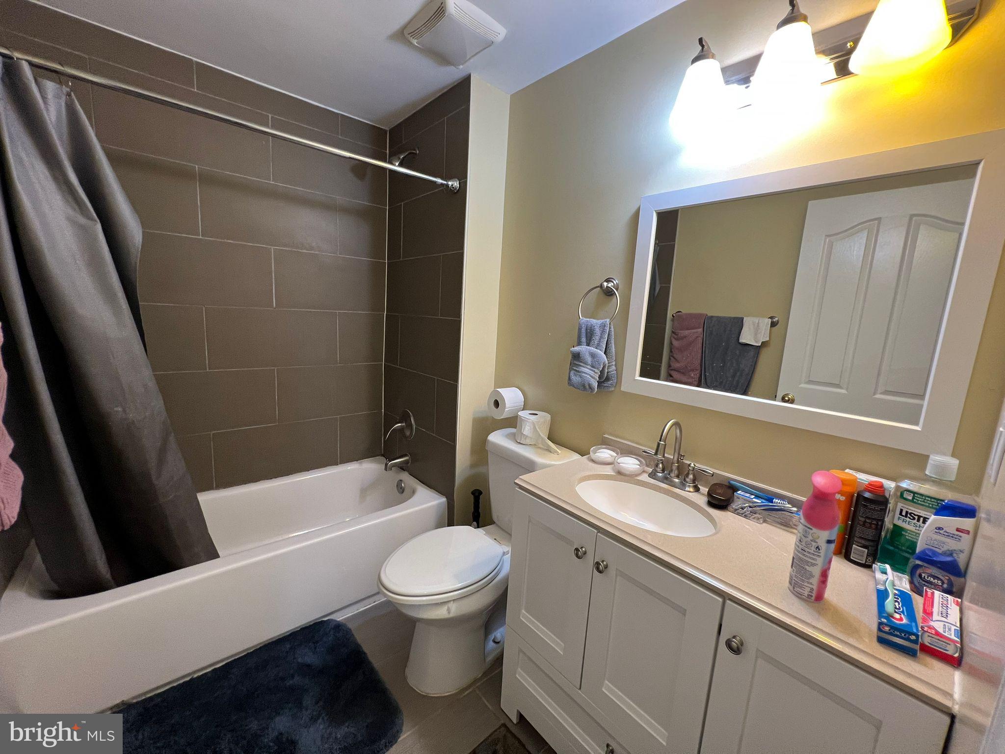 WILLOW BROOK - Residential