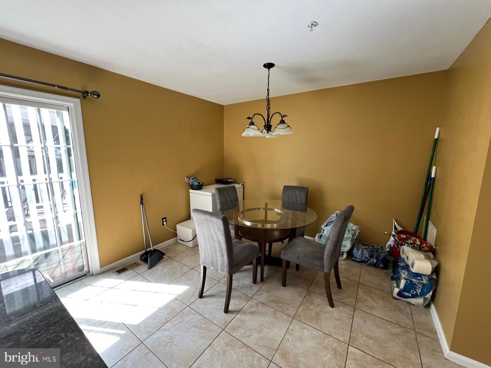 WILLOW BROOK - Residential