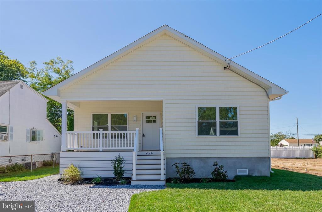 206 FRANCES AVENUE A