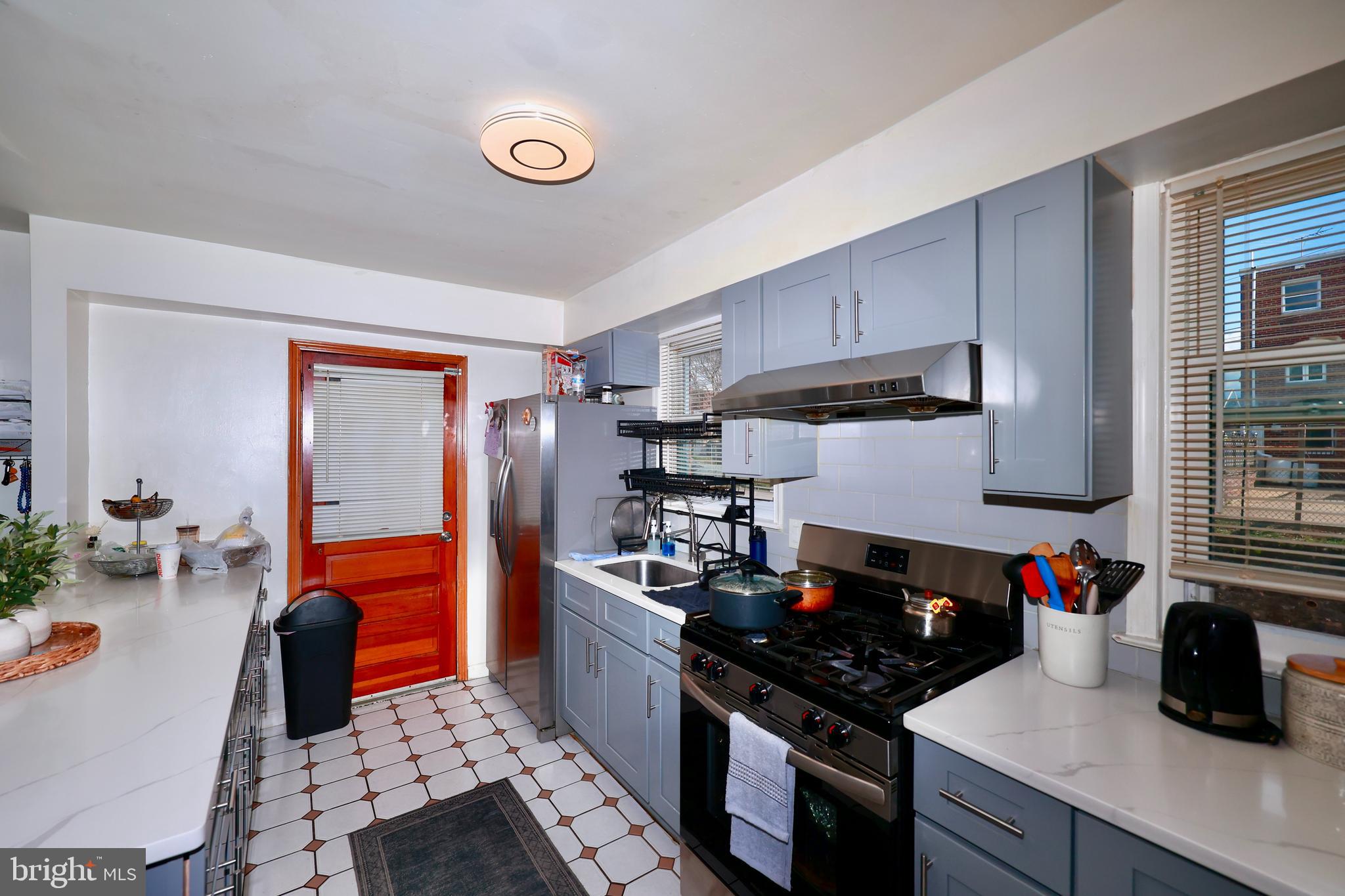 SANDYFORD PARK - Residential