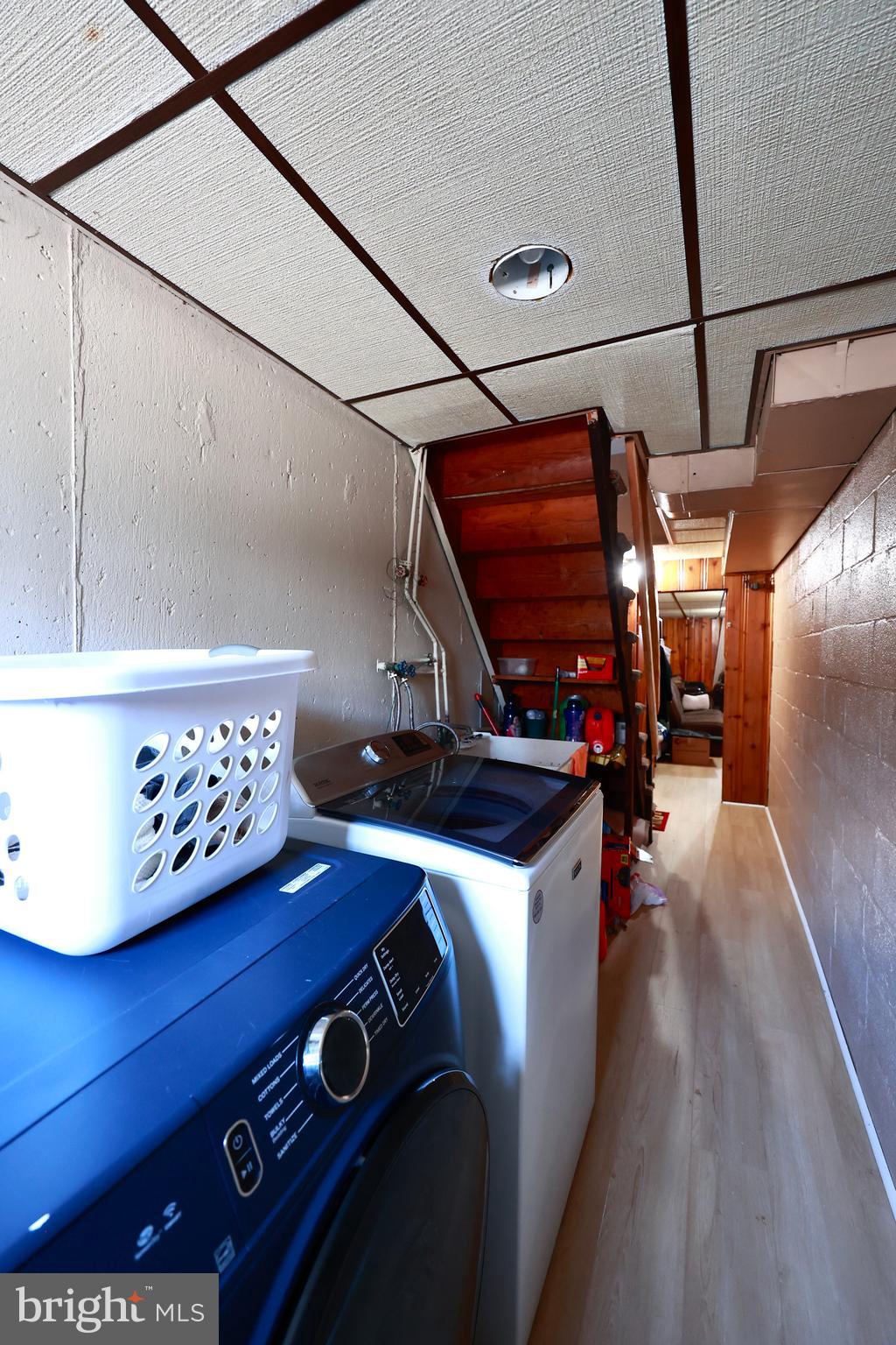 SANDYFORD PARK - Residential