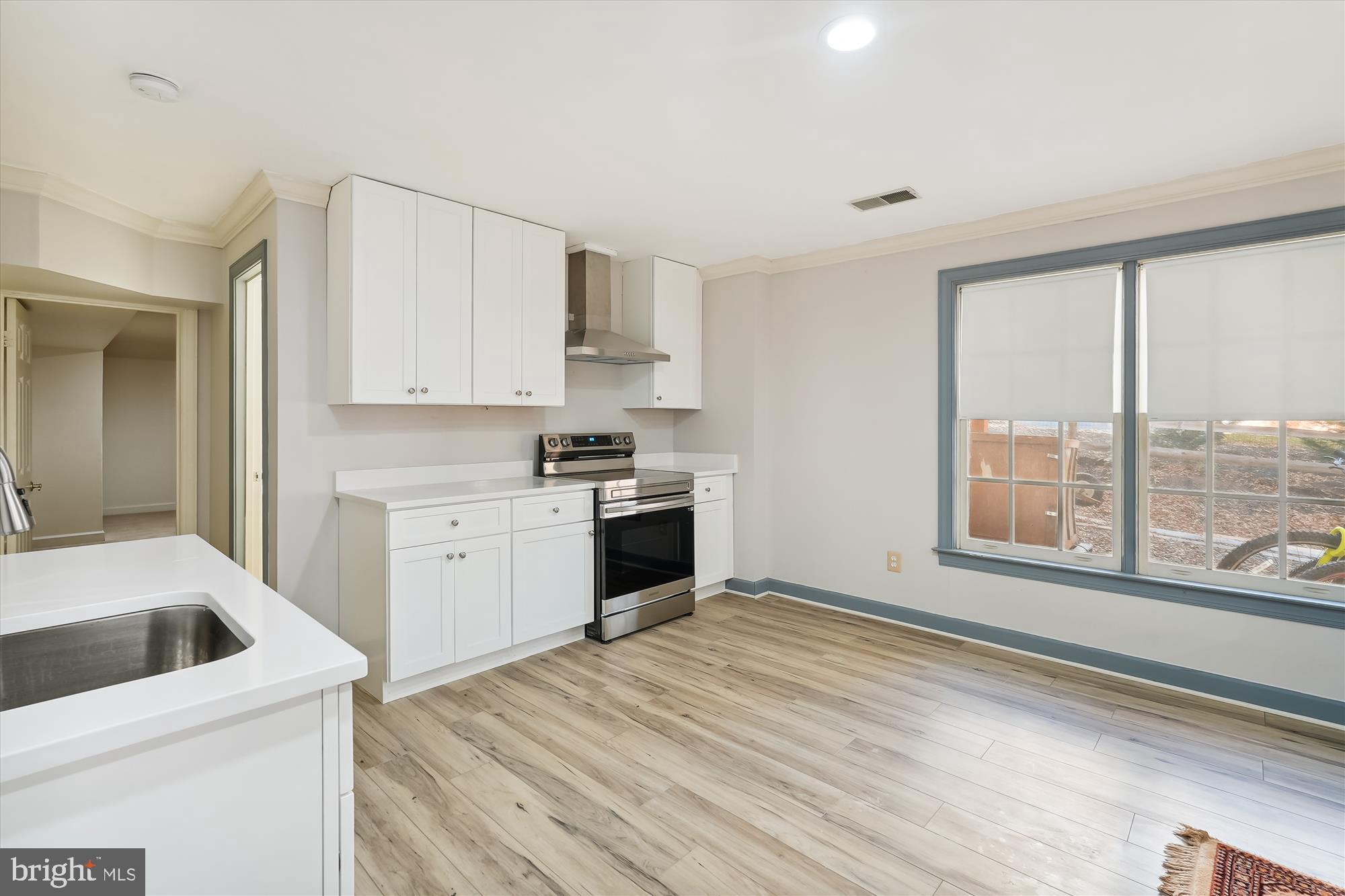 CASCADES - Residential Lease