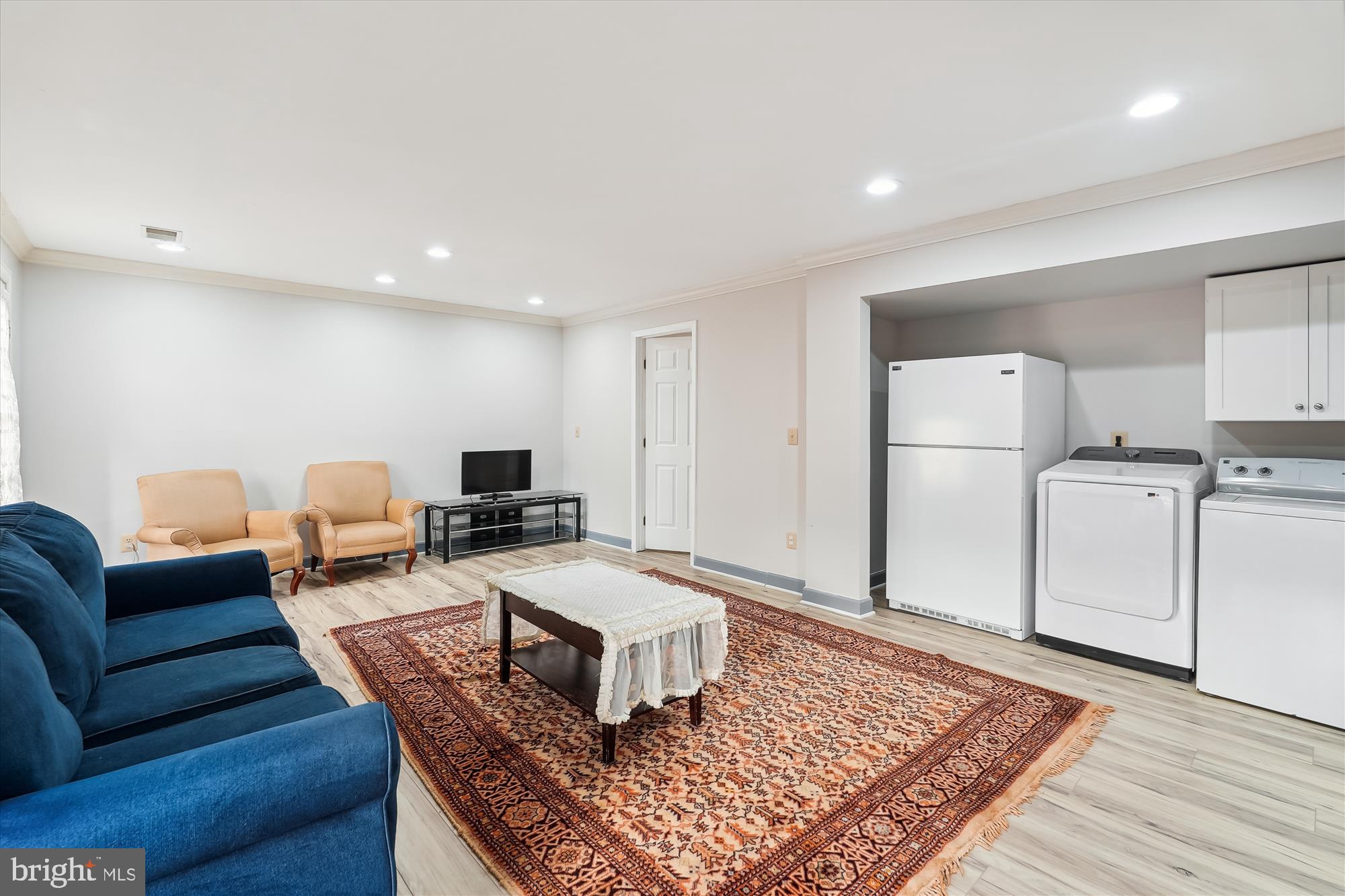 CASCADES - Residential Lease