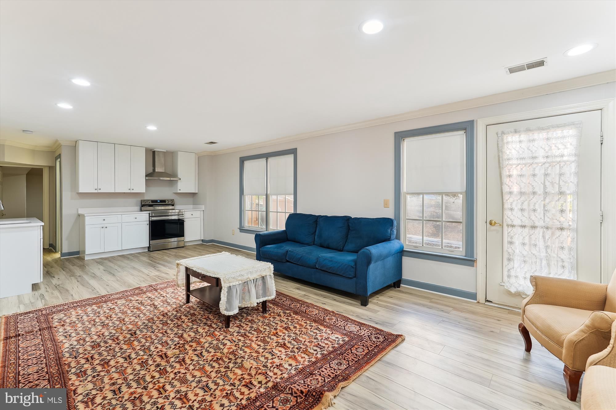 CASCADES - Residential Lease