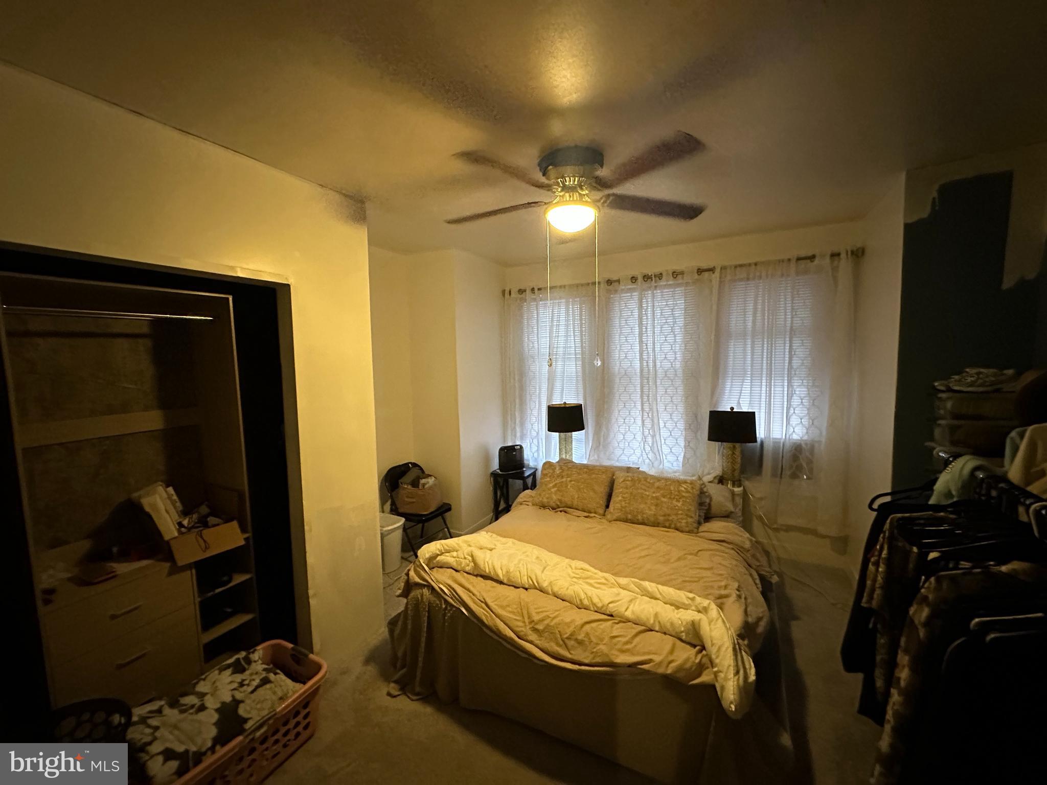 PORT RICHMOND - Residential