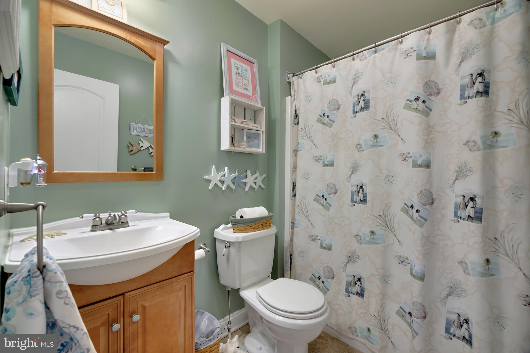 PASADENA MANOR - Residential