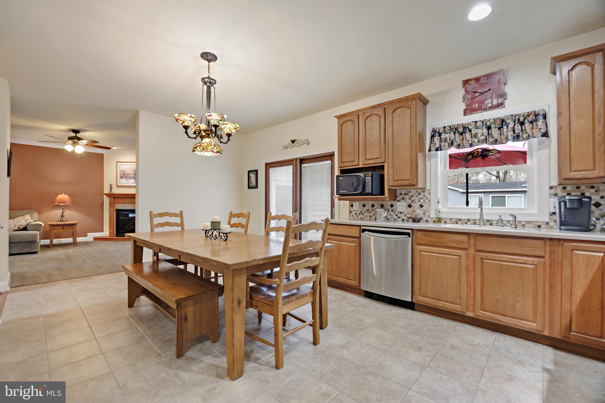 PASADENA MANOR - Residential