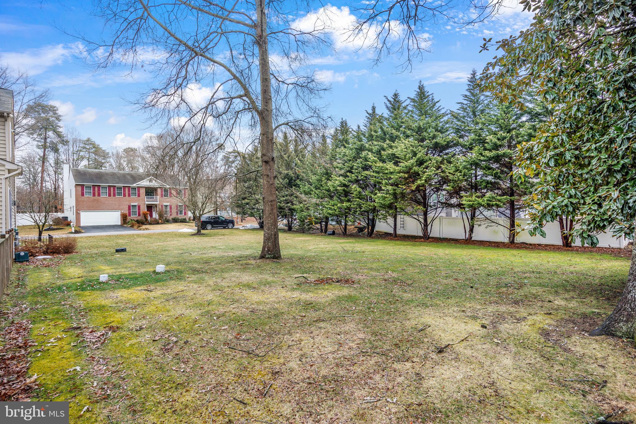 PASADENA MANOR - Residential