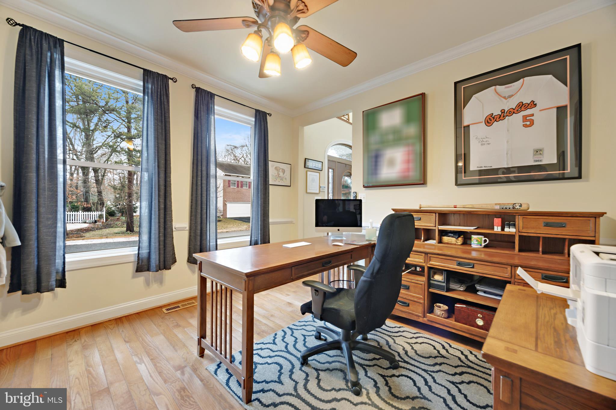 PASADENA MANOR - Residential