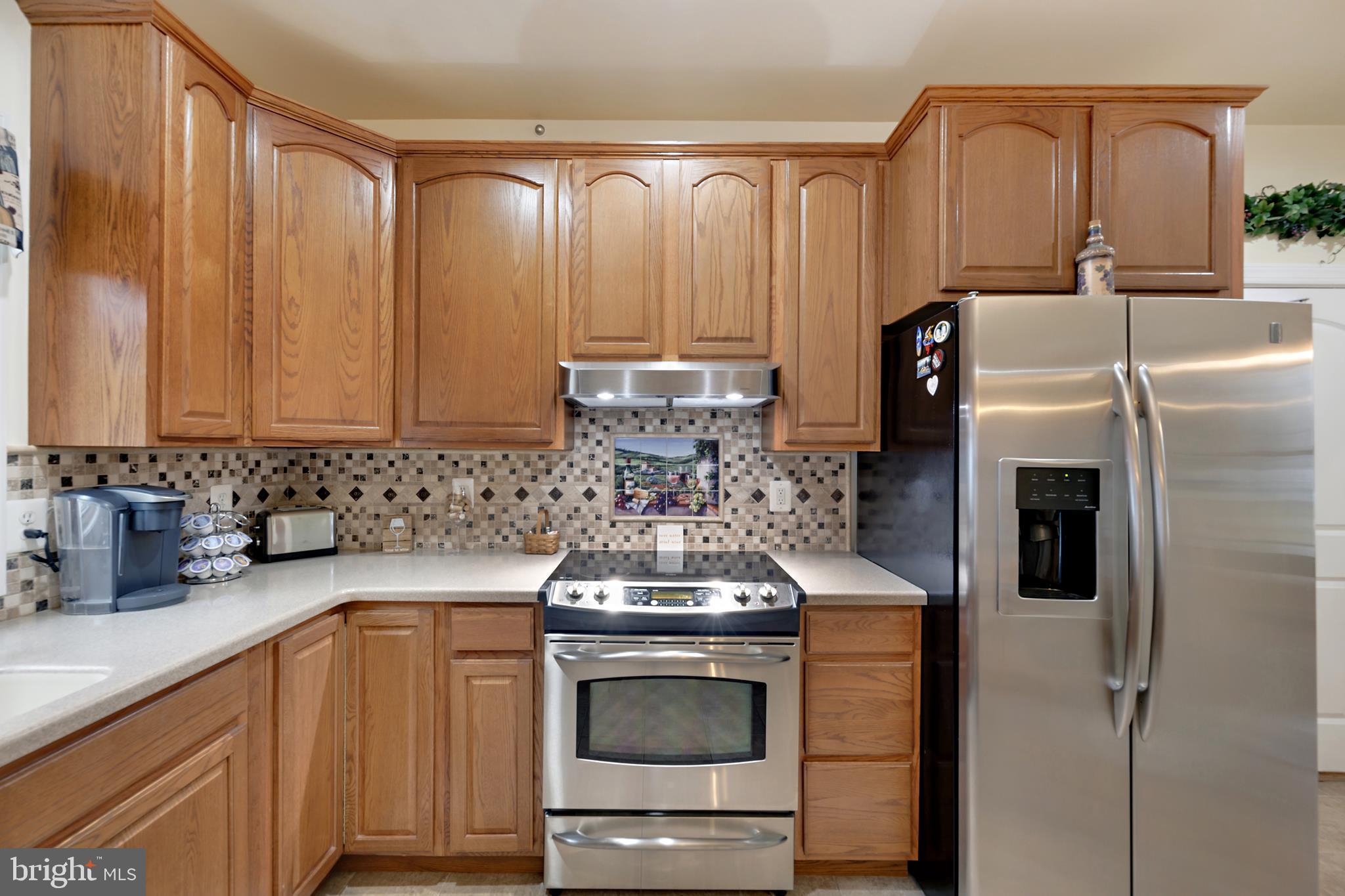 PASADENA MANOR - Residential