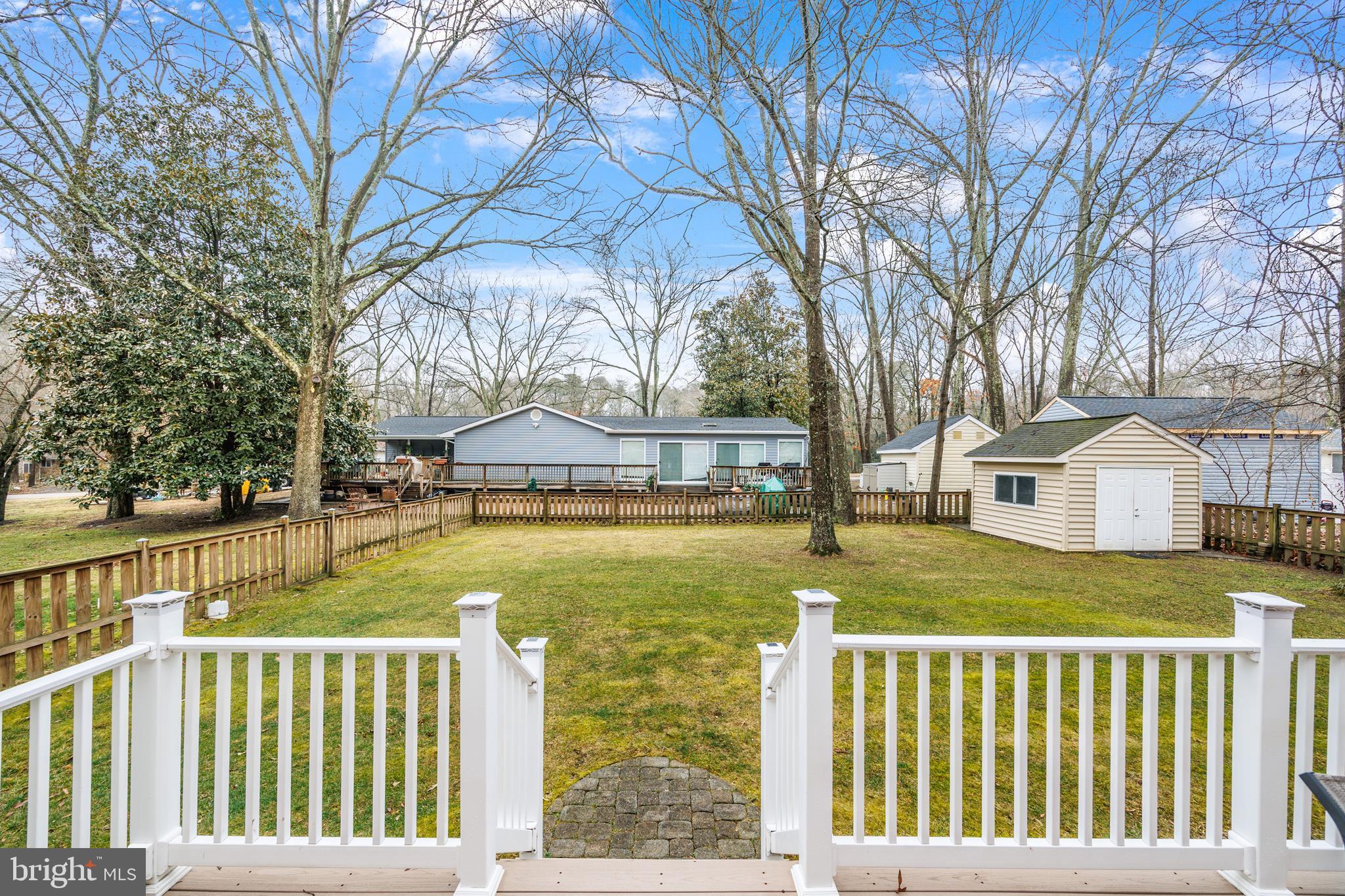 PASADENA MANOR - Residential