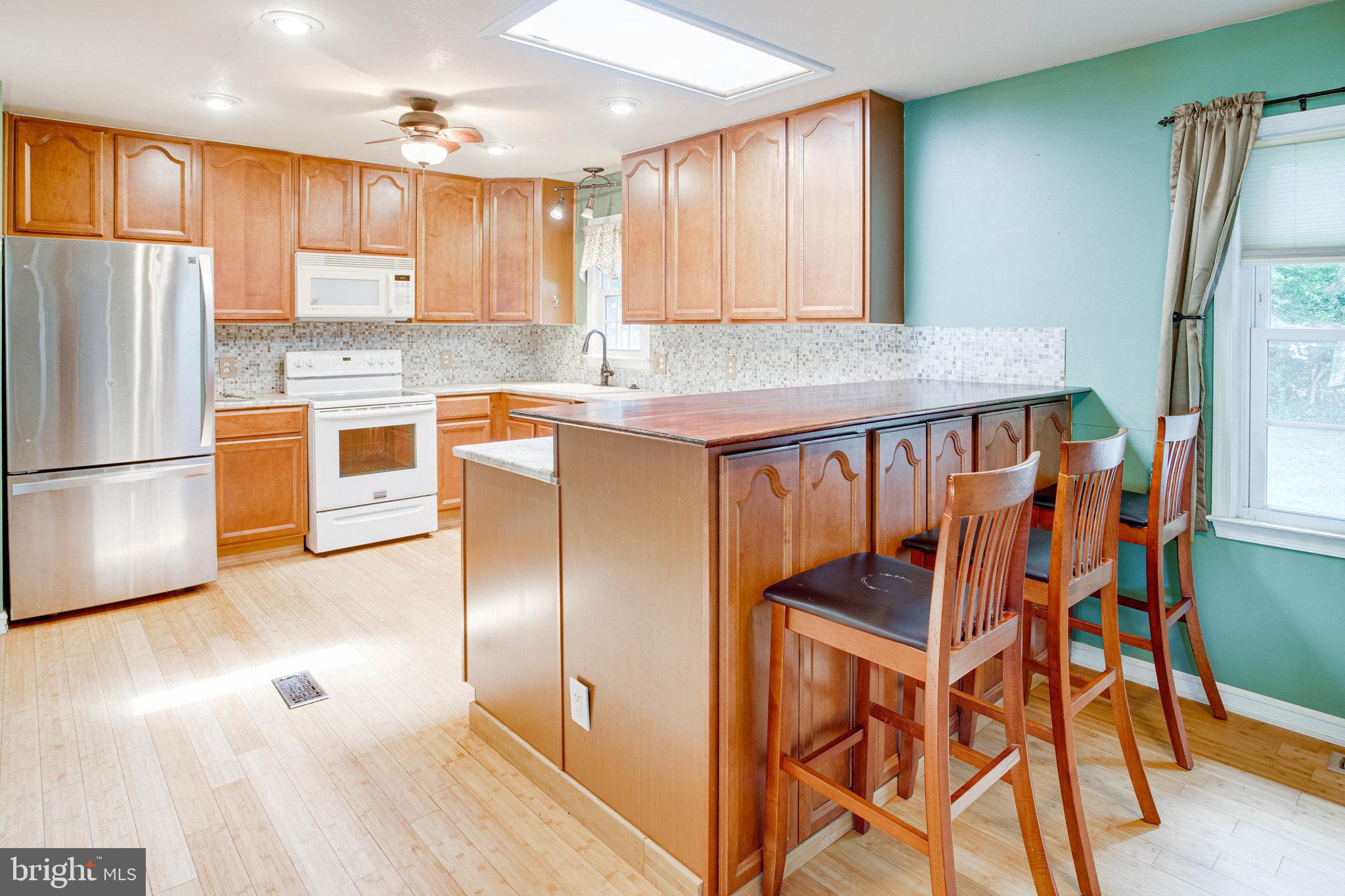 MEADOWLARK - Residential Lease