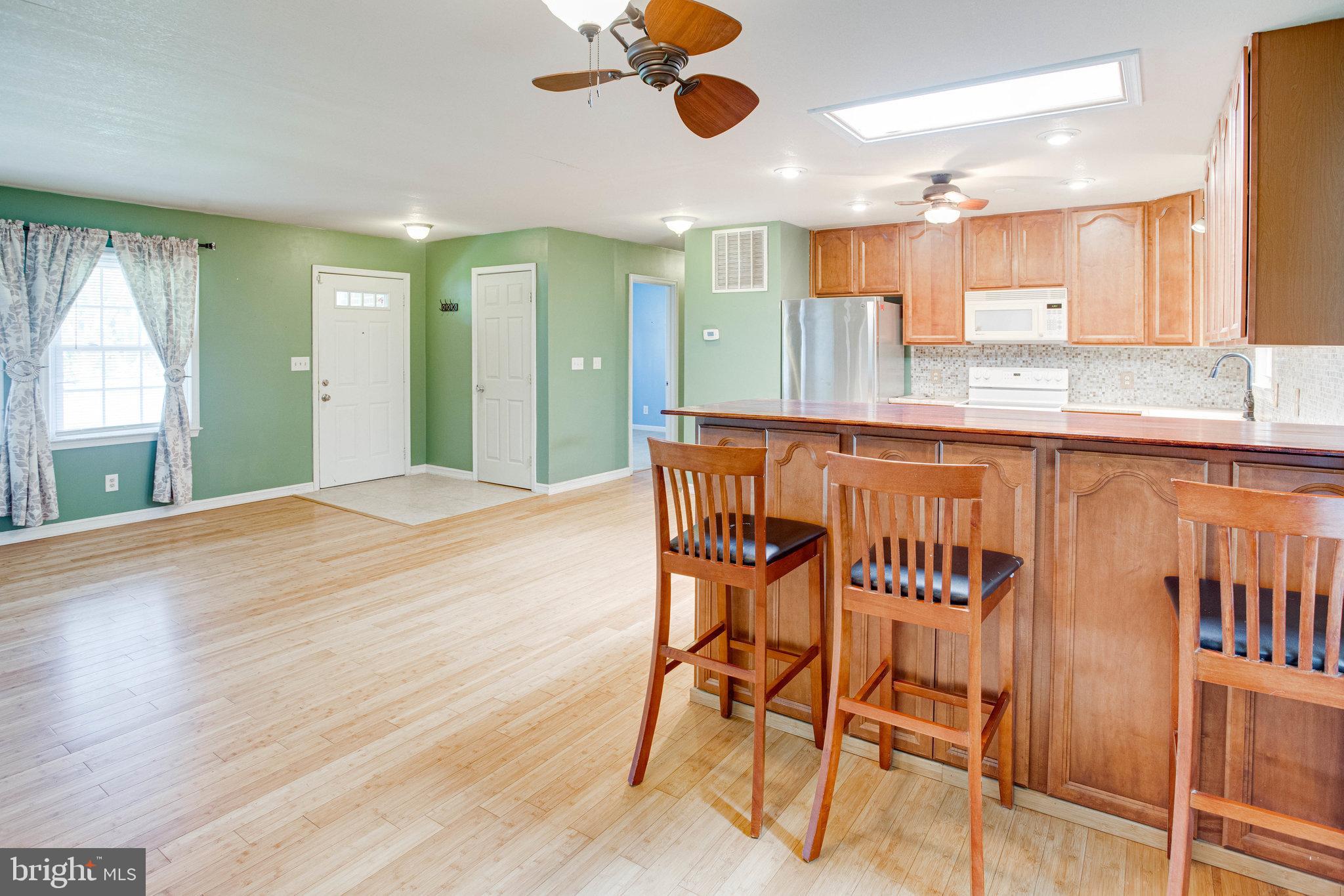 MEADOWLARK - Residential Lease