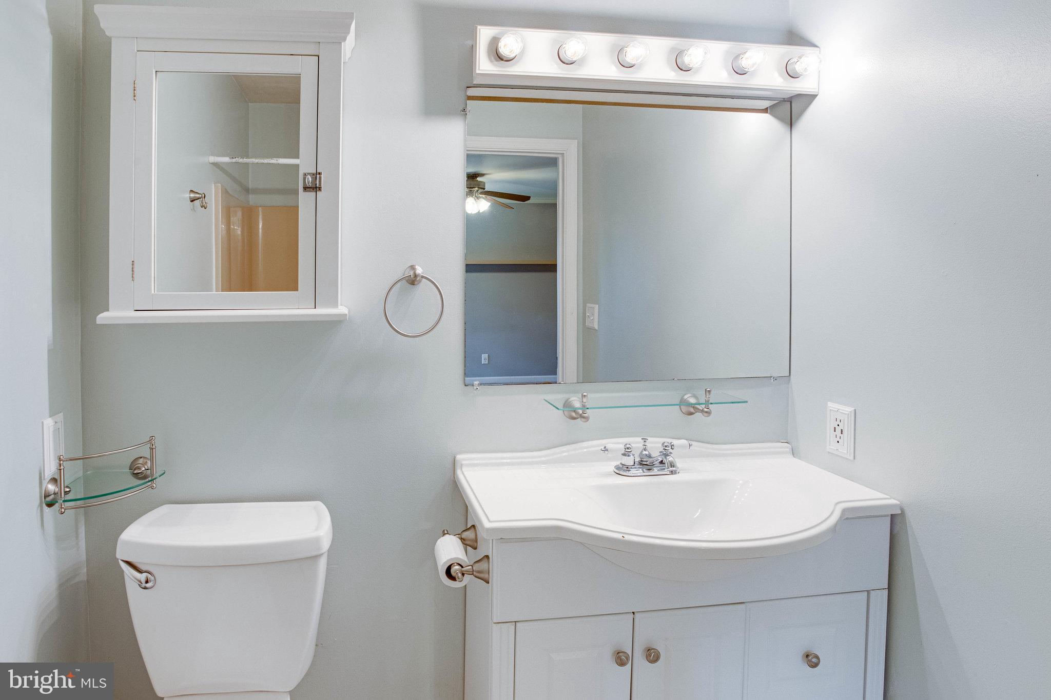 MEADOWLARK - Residential Lease