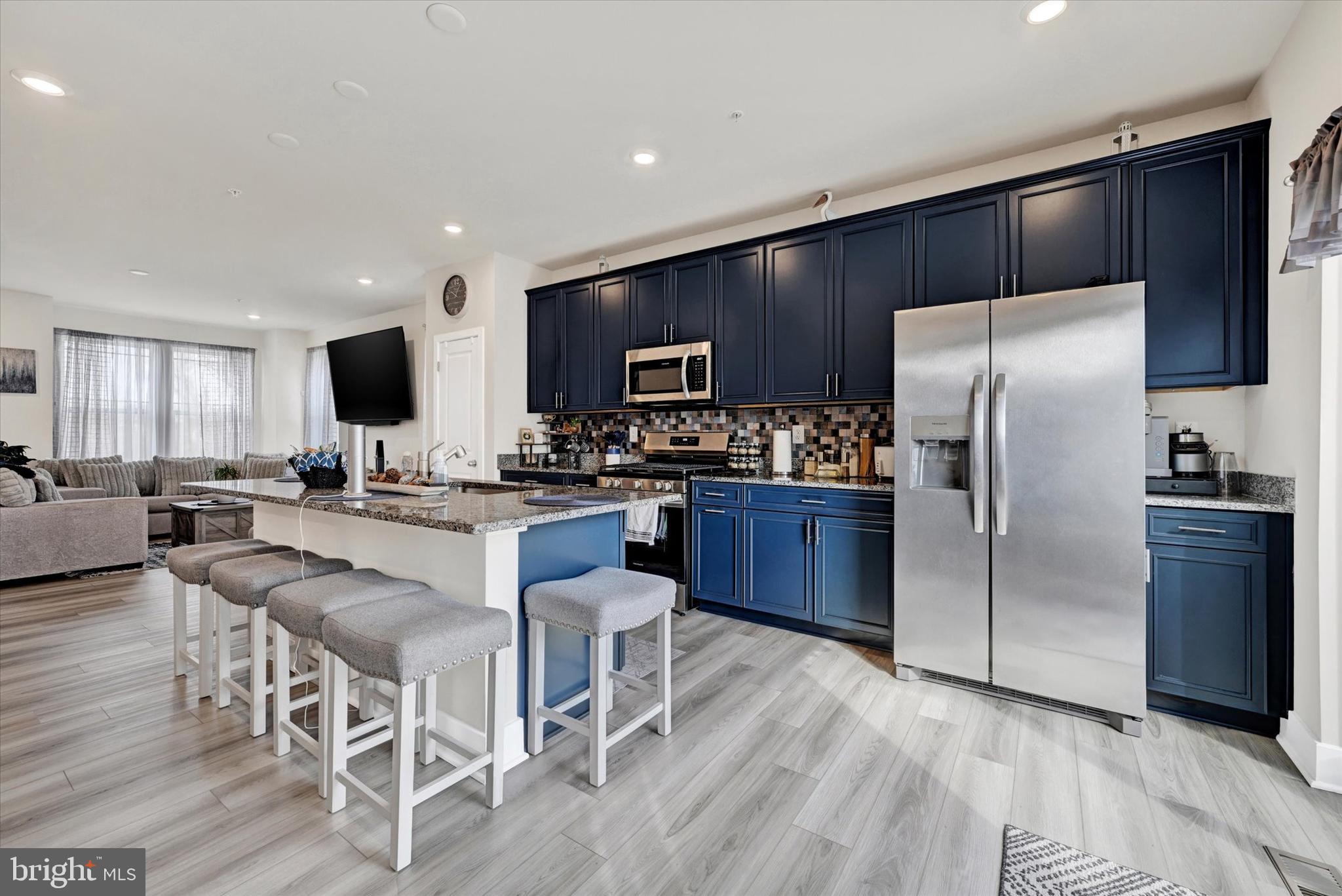 WATER'S LANDING - Residential