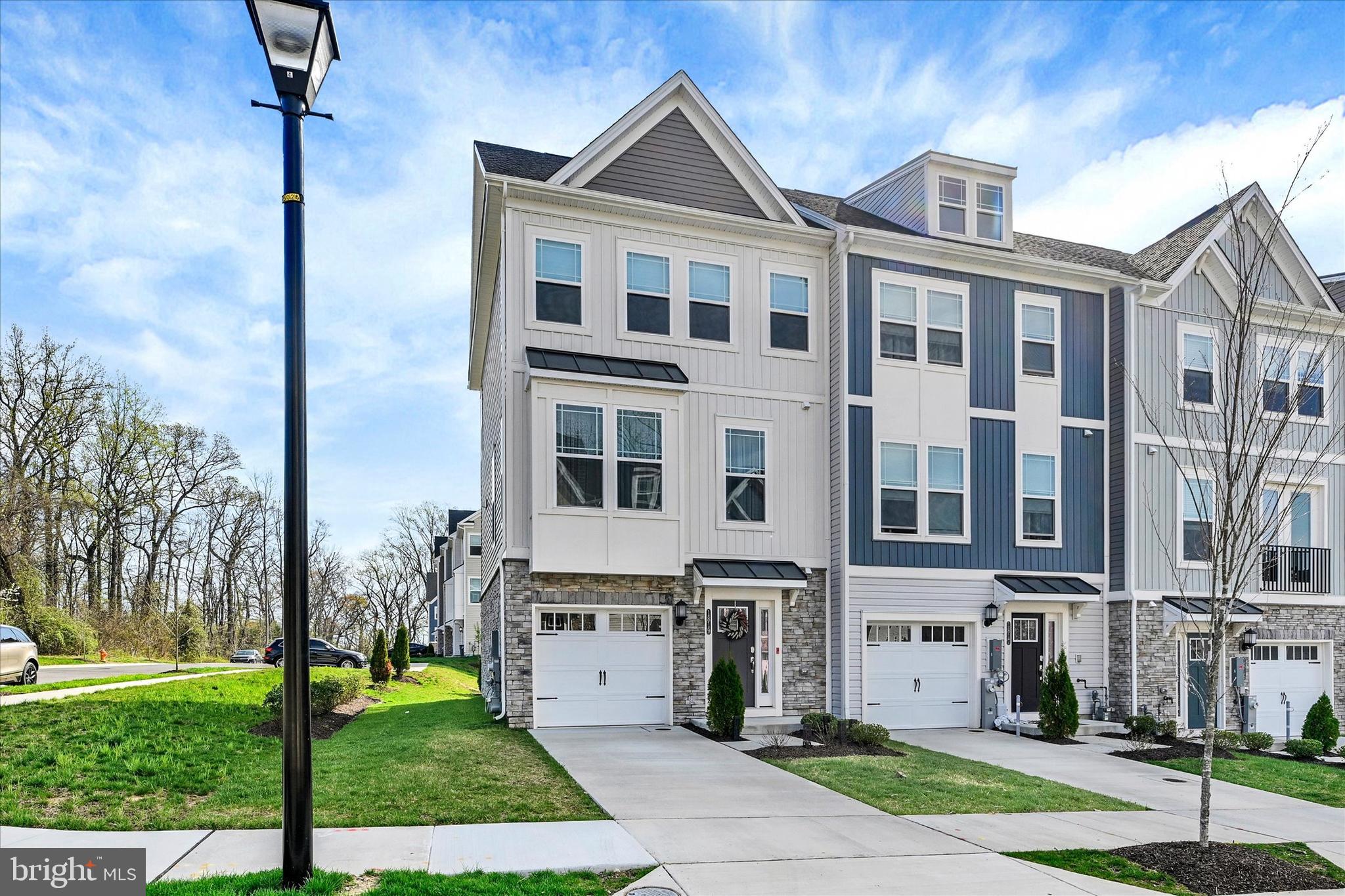 WATER'S LANDING - Residential