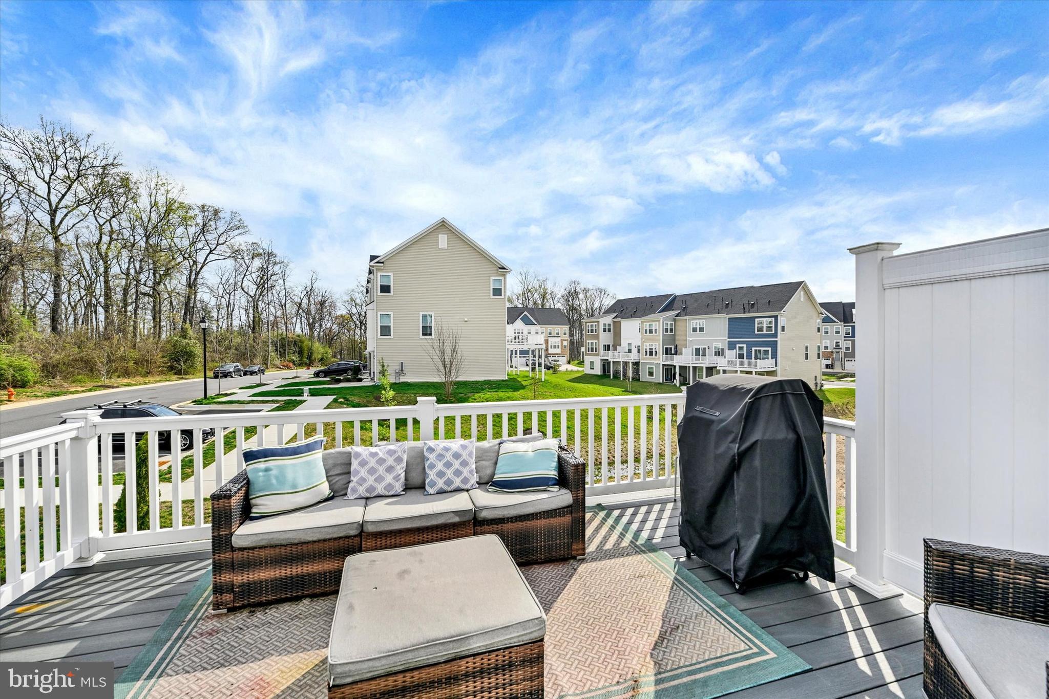 WATER'S LANDING - Residential