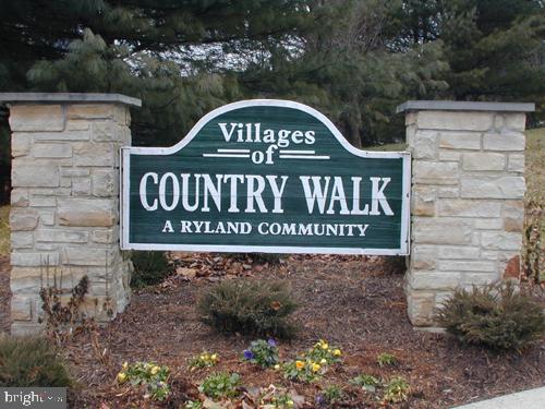 COUNTRY WALK - Residential Lease