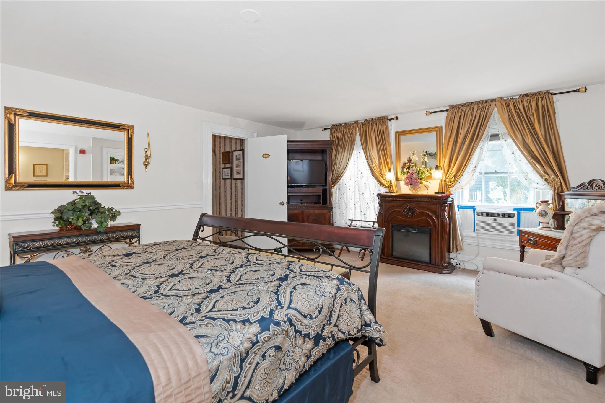 CHESAPEAKE CITY - Residential