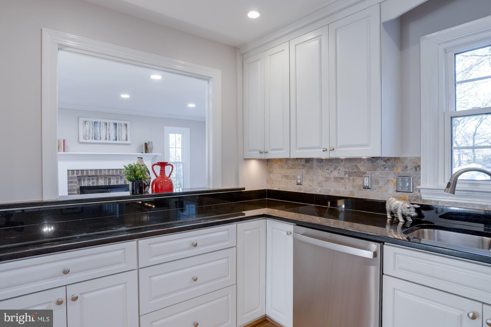 LONGWOOD GROVE - Residential