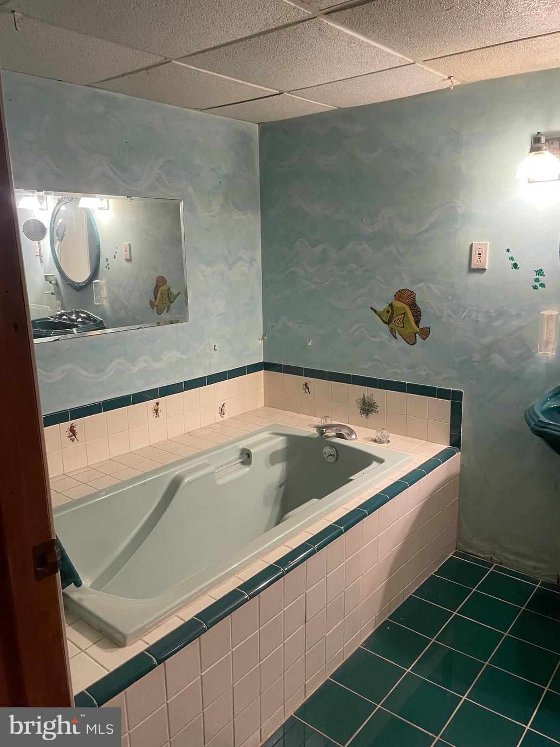 FOX CHASE - Residential Income