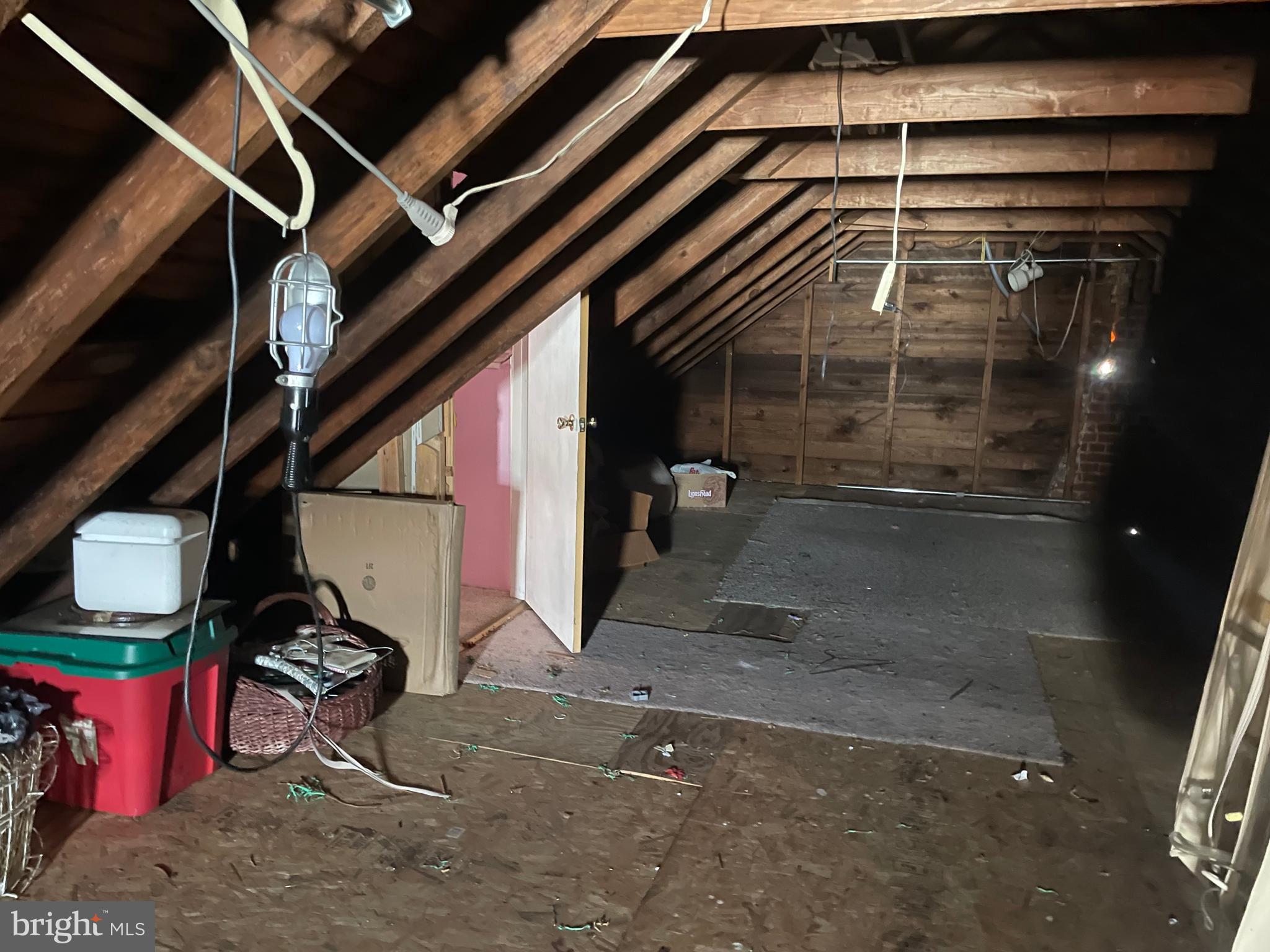 FOX CHASE - Residential Income