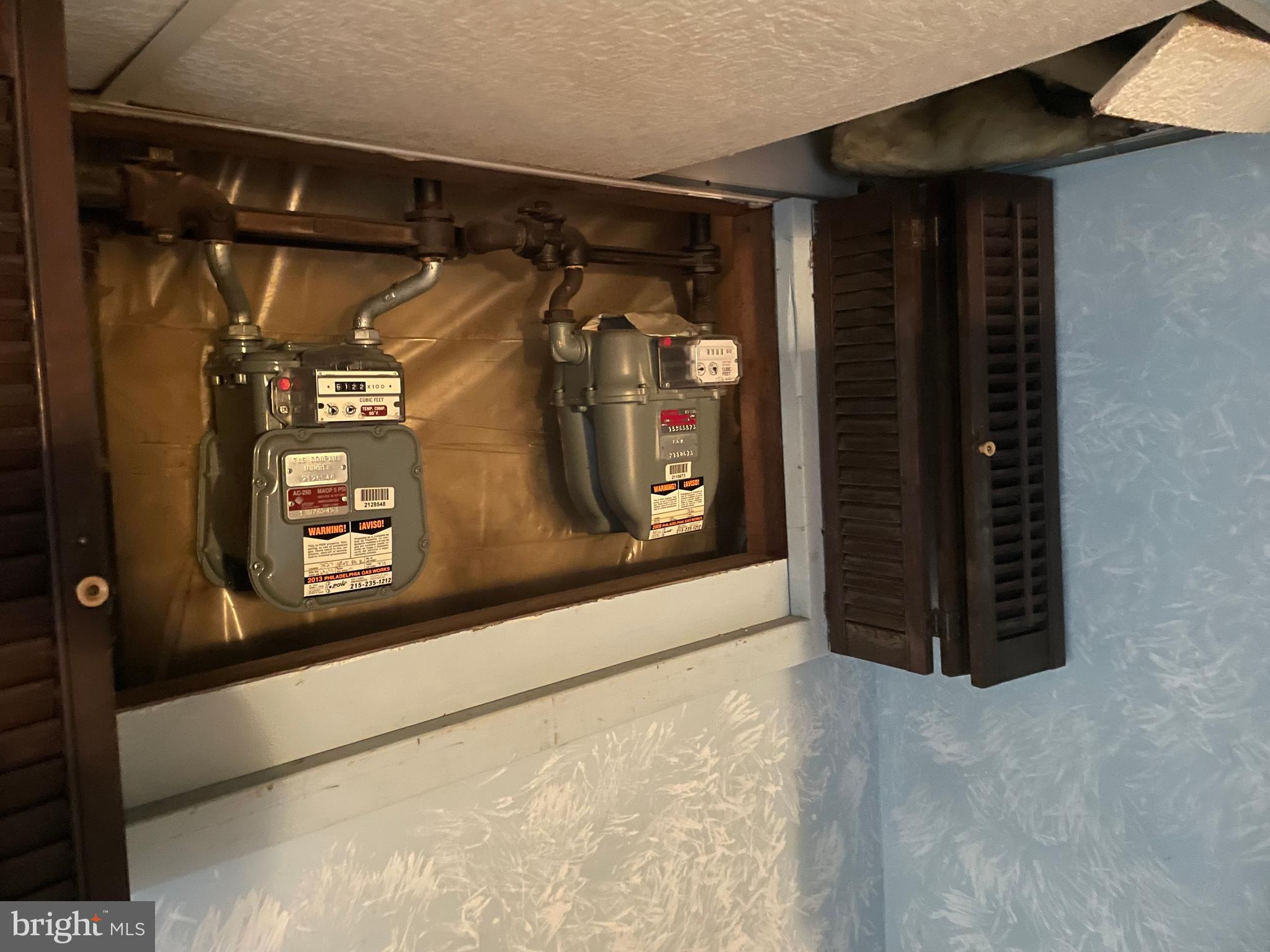 FOX CHASE - Residential Income